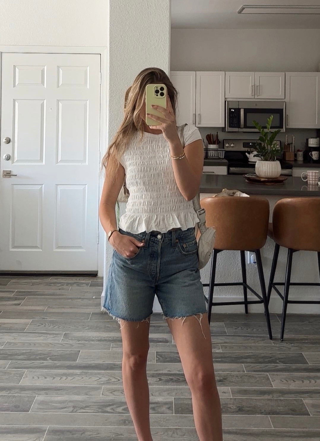 wearing a size S in the top and 26 in the shorts!