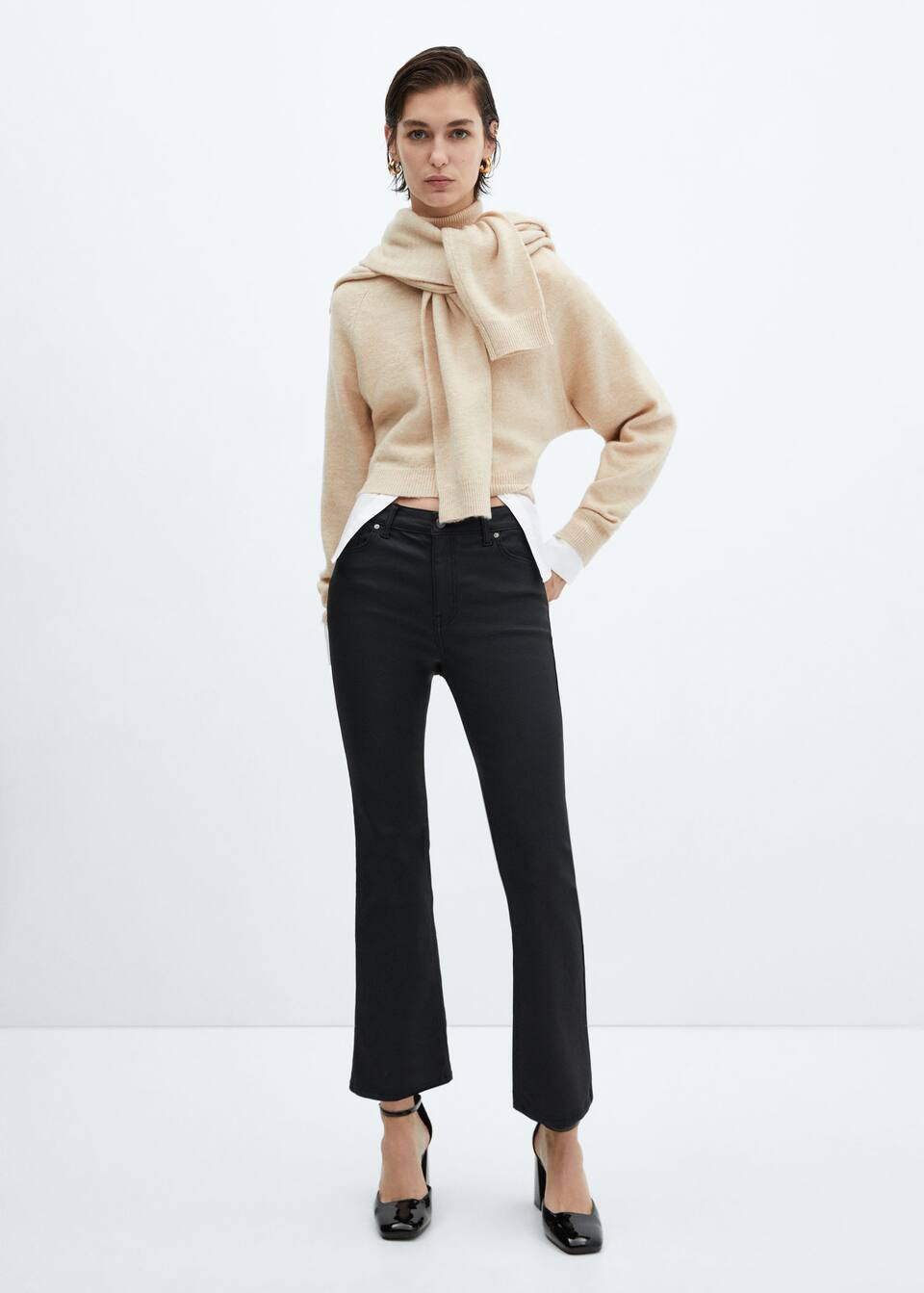 Waxed flared cropped jeans -  Women | Mango USA | MANGO (US)