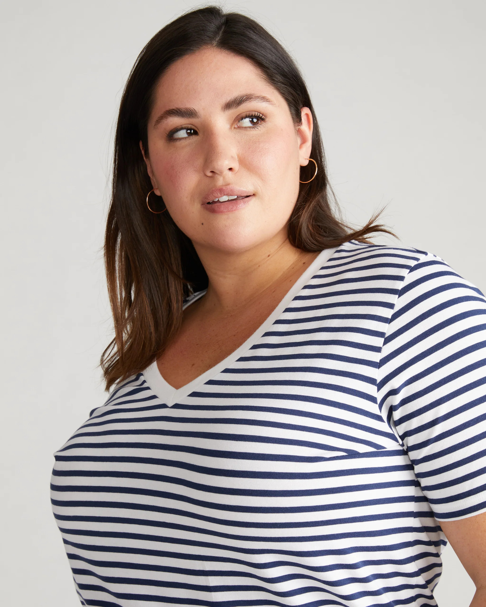 V Rex
   White/Cenote Stripe | Universal Standard