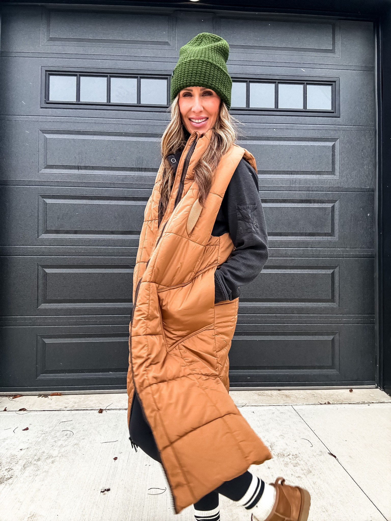 My recent @FPMovement haul /// Winter hues and holiday red // #FPMovementPartner

#LTKGiftGuide #LTKHoliday #LTKWatchNow