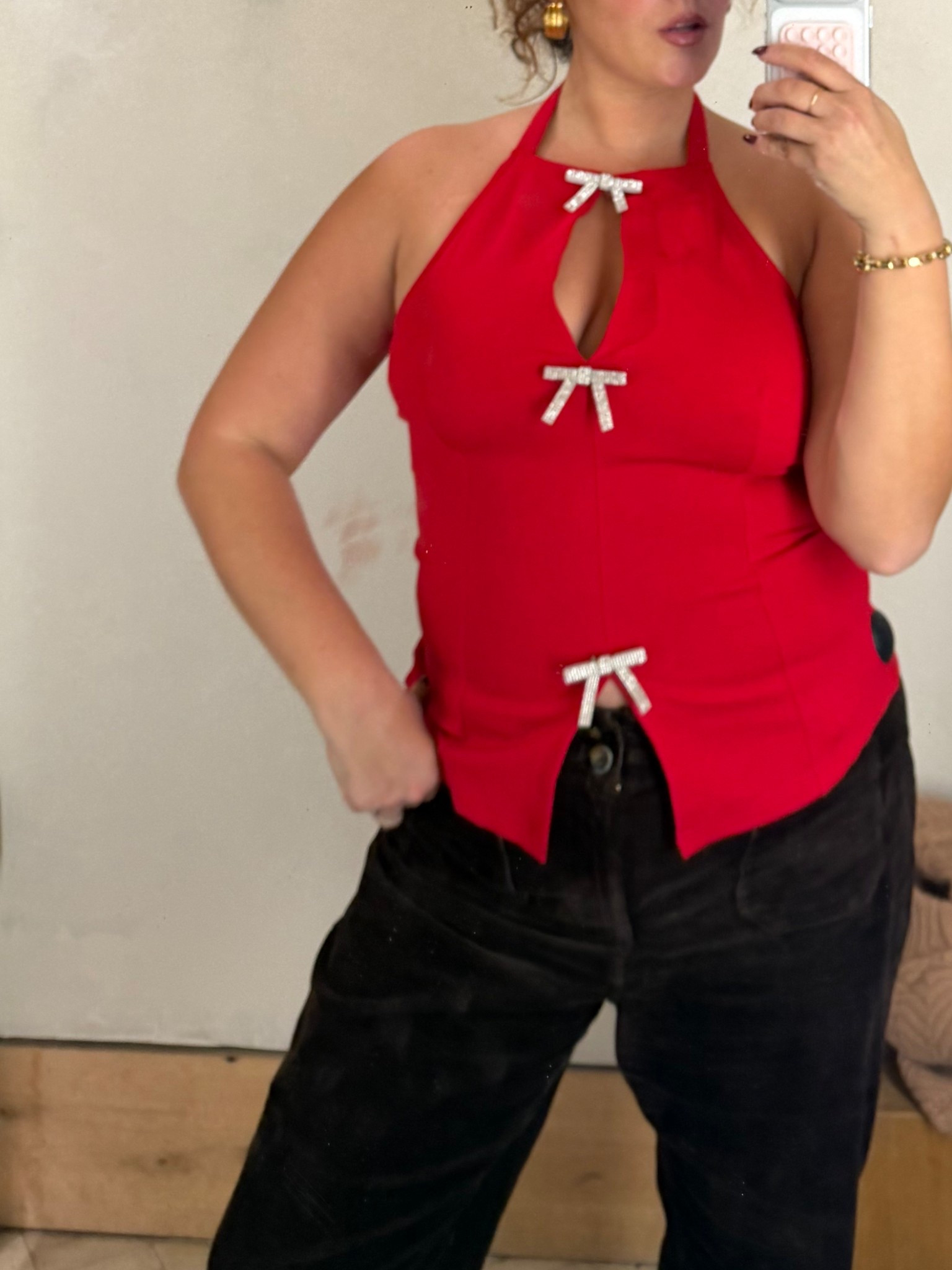 This is the perfect sexy but chic festive top! Wearing the xl!

Holiday party - red top - bow top - sequin top - holiday party outfit 

#LTKMidsize #LTKHoliday