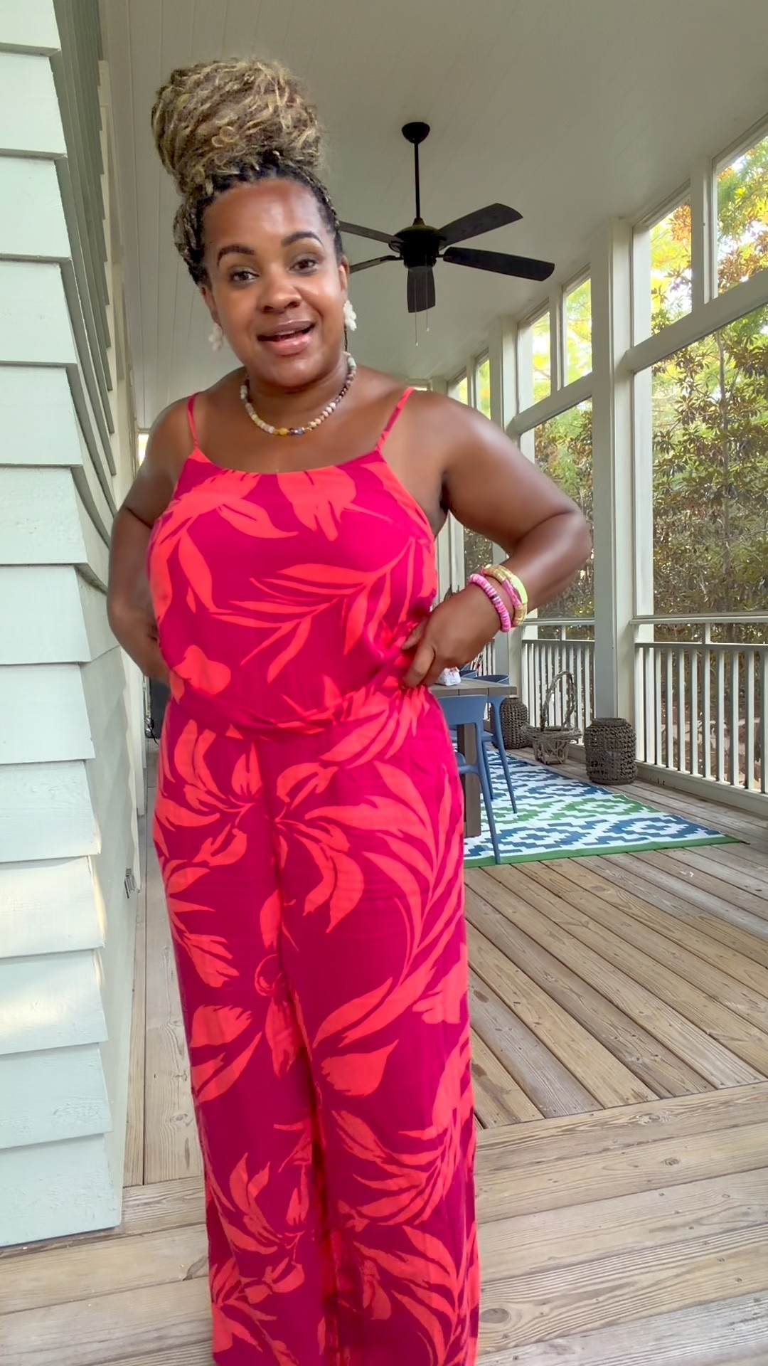 The perfect vacation set! Perfect for Florida heat but still comfy 👏🏾 The top is on sale for $15!!

#LTKSaleAlert #LTKootd #LTKmomlife
