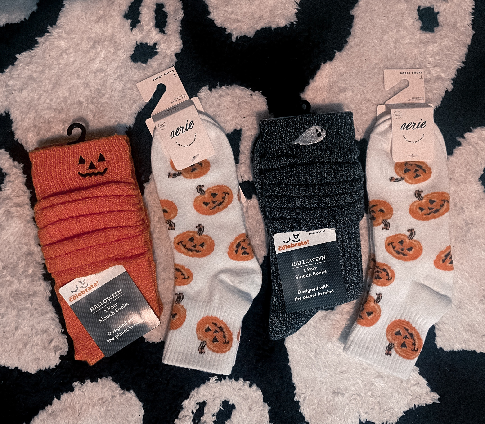 Just another one of my obsessions 🧦🎃🧦👻
.
.
.
.
#halloweensocks #halloween365 #halloweencollector #timburtonstyle #halloweenspirit #codeorange2024 #pumpkinqueen

#LTKStyleTip #LTKSeasonal #LTKFindsUnder50