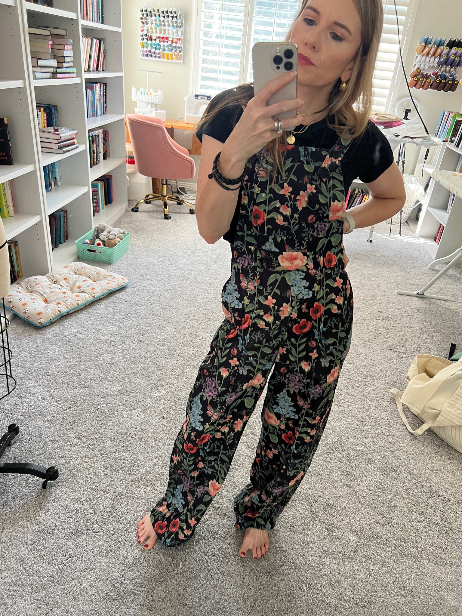 Friday outfit of the day

#LTKStyleTip #LTKFindsUnder50 #LTKSeasonal