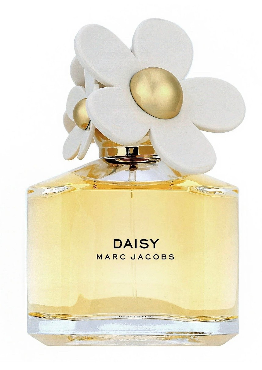 Daisy Marc Jacobs is on major sale right now, like under $50 🌼 