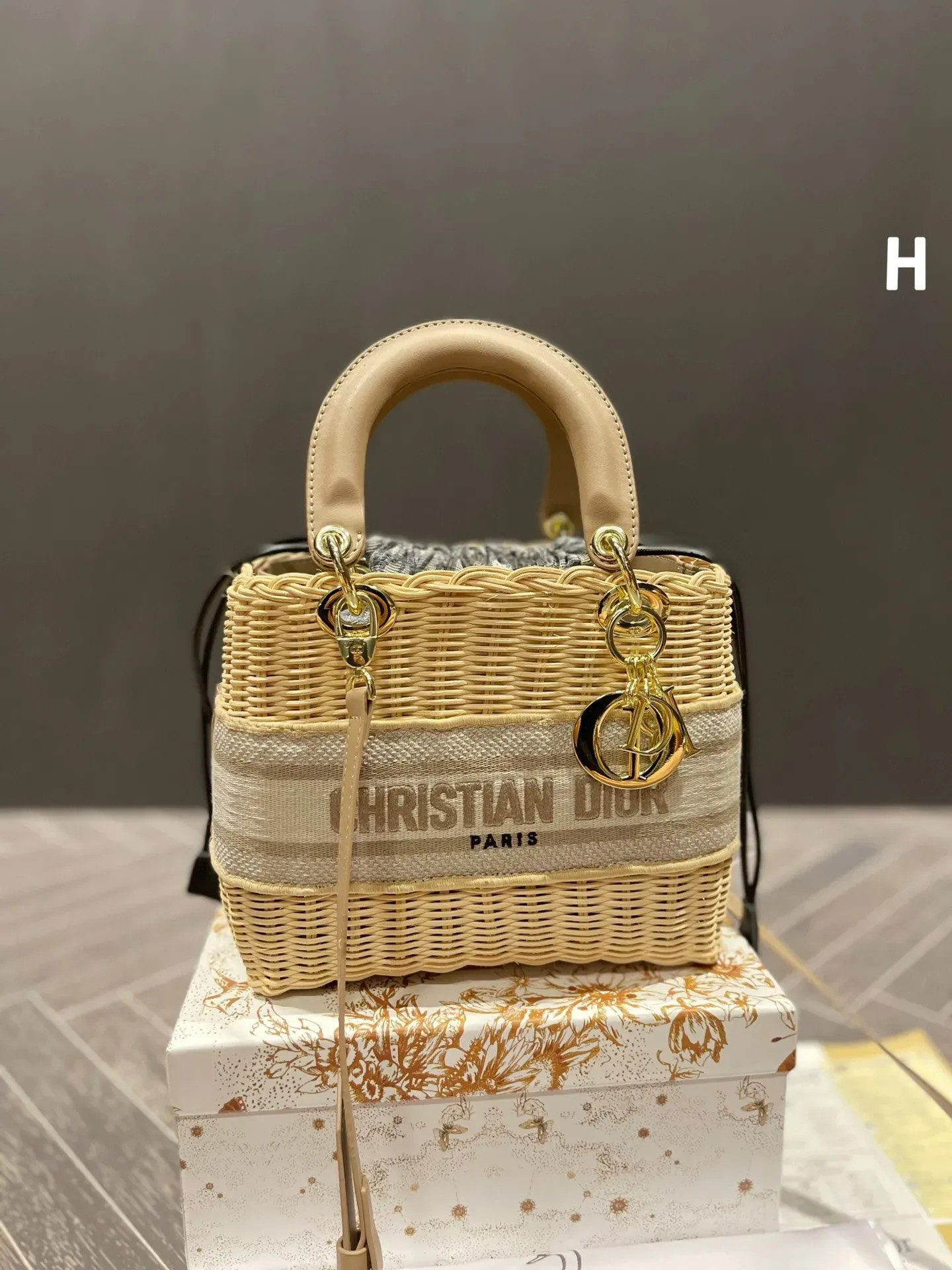 Dior Luxury Designer Woman Bag Handbag Women Shoulder Bags Leather Messenger Purse Chain Sandy Be... | DHGate
