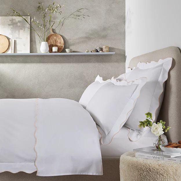 Scallop Edge Bed Linen Collection | The White Company (UK)