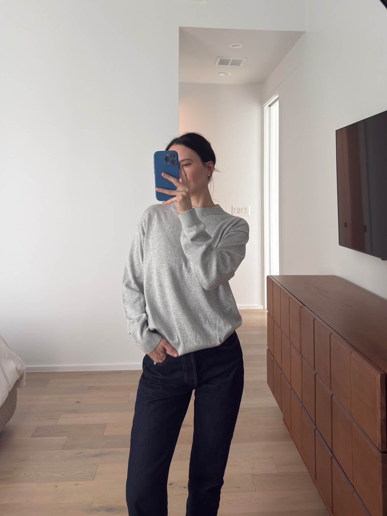 Another great light weight sweater for spring & it’s super cozy! #springfashion #springoutfit #springsweater 

#LTKStyleTip #LTKPetite #LTKFindsUnder50