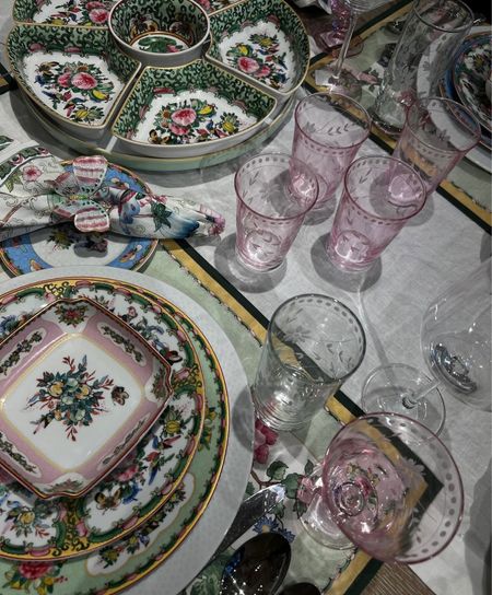 spring dinnerware 

#LTKSeasonal #LTKparties #LTKhome