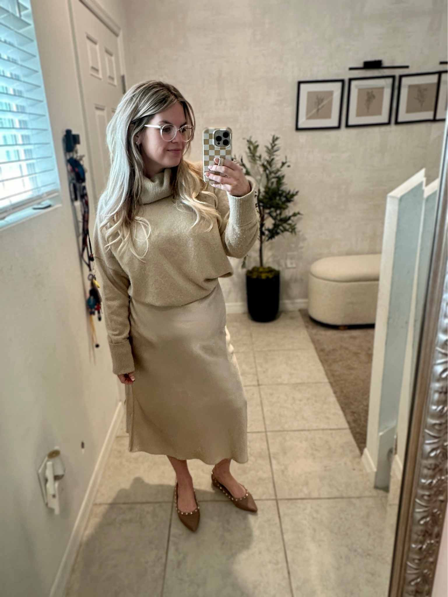 Cozy, cashmere and silk from Quince 🍂 old money outfits old money style elegant outfits luxe looks silk skirt fall outfits fall wedding guest dress silk skirt banana republic ltk sale holiday outfit holiday dress holiday skirt Christmas dress 

#LTKParties 

#LTKFindsUnder50 #LTKHoliday