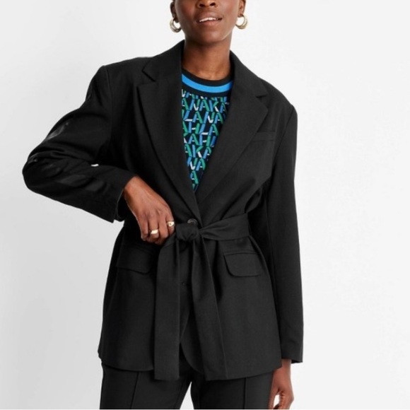 ☀️3/$25 Future Collective Kahlana Barfield Brown Black blazer no belt medium | Poshmark