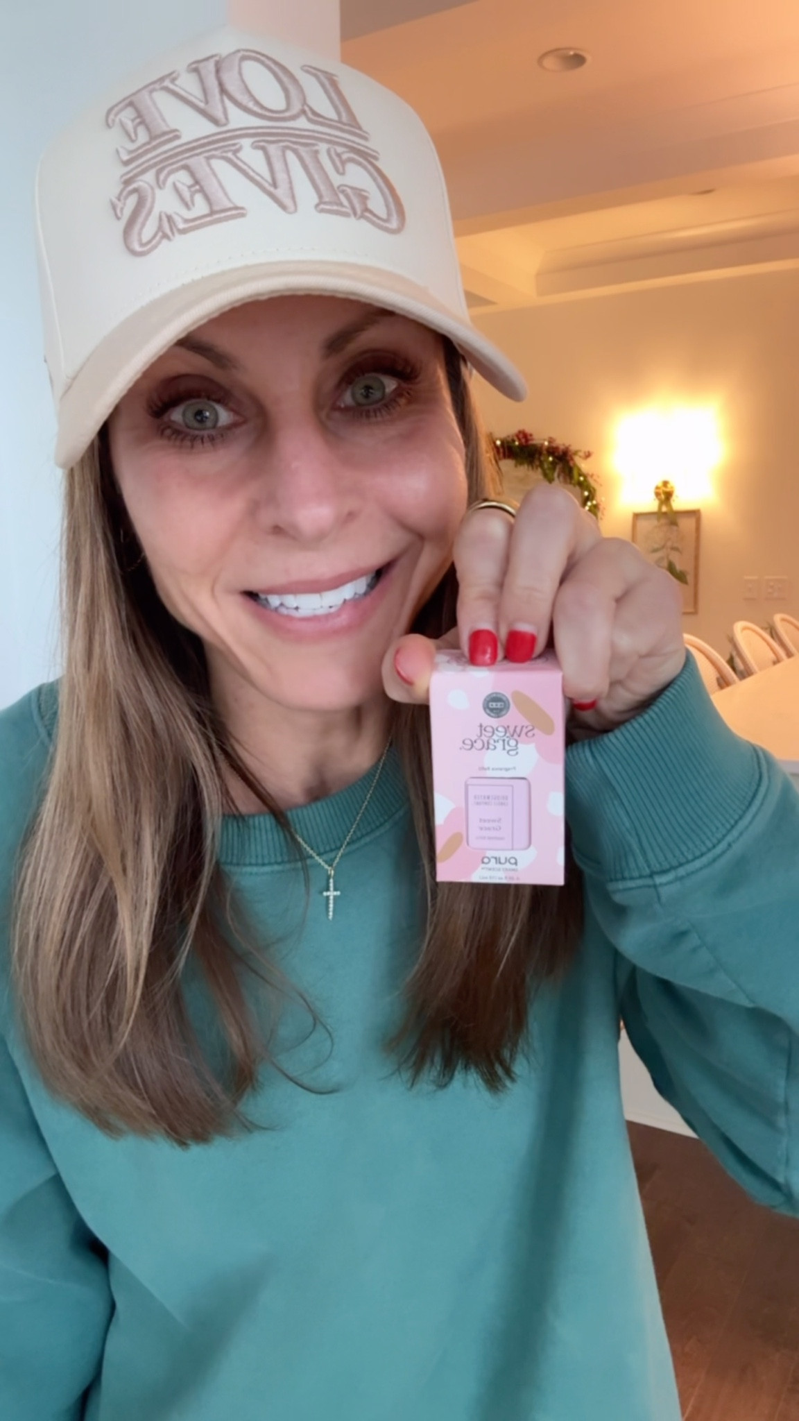 Don’t miss out on @pura Cyber Monday Sale! A smart fragrance diffuser with those most amazing scents! Don’t miss this opportunity to gift one to a loved one and one to yourself🥰🤗 #pura #purapartner