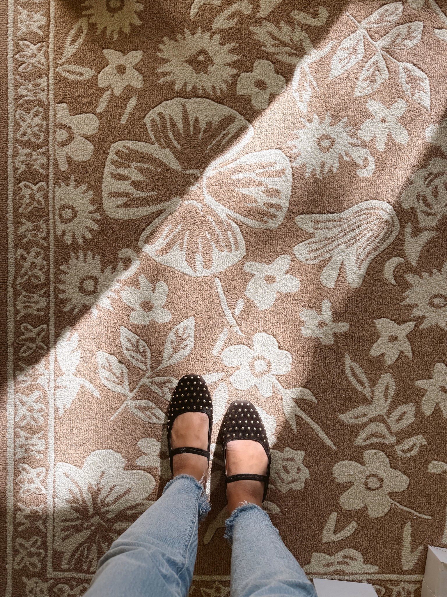 Rifle Paper Co wool hook rug😍

#LTKHome