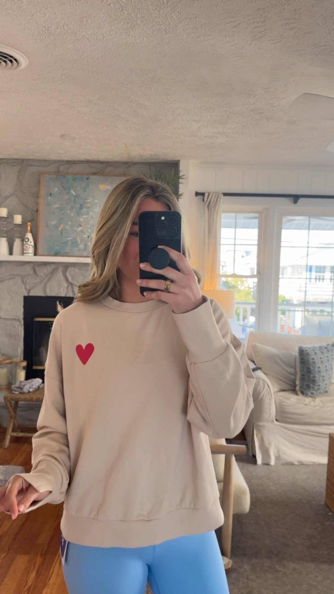 Heart sweatshirt size M. Back is so cute!!!!

#LTKStyleTip #LTKWatchNow #LTKFindsUnder50