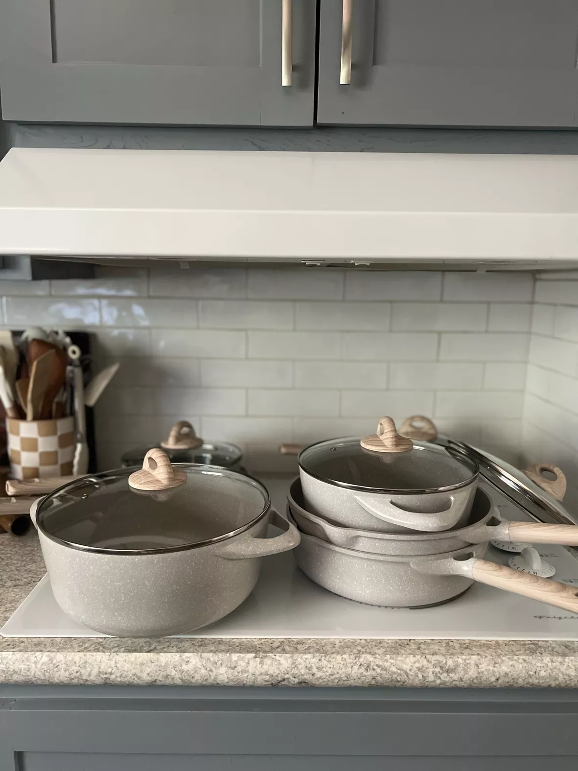 CAROTE 16pcs Pots and Pans Set, Nonstick Cookware Sets, Large Capacity  Granite Pots Set, Kitchen Induction Pots and Pans Cooking Sets, Beige