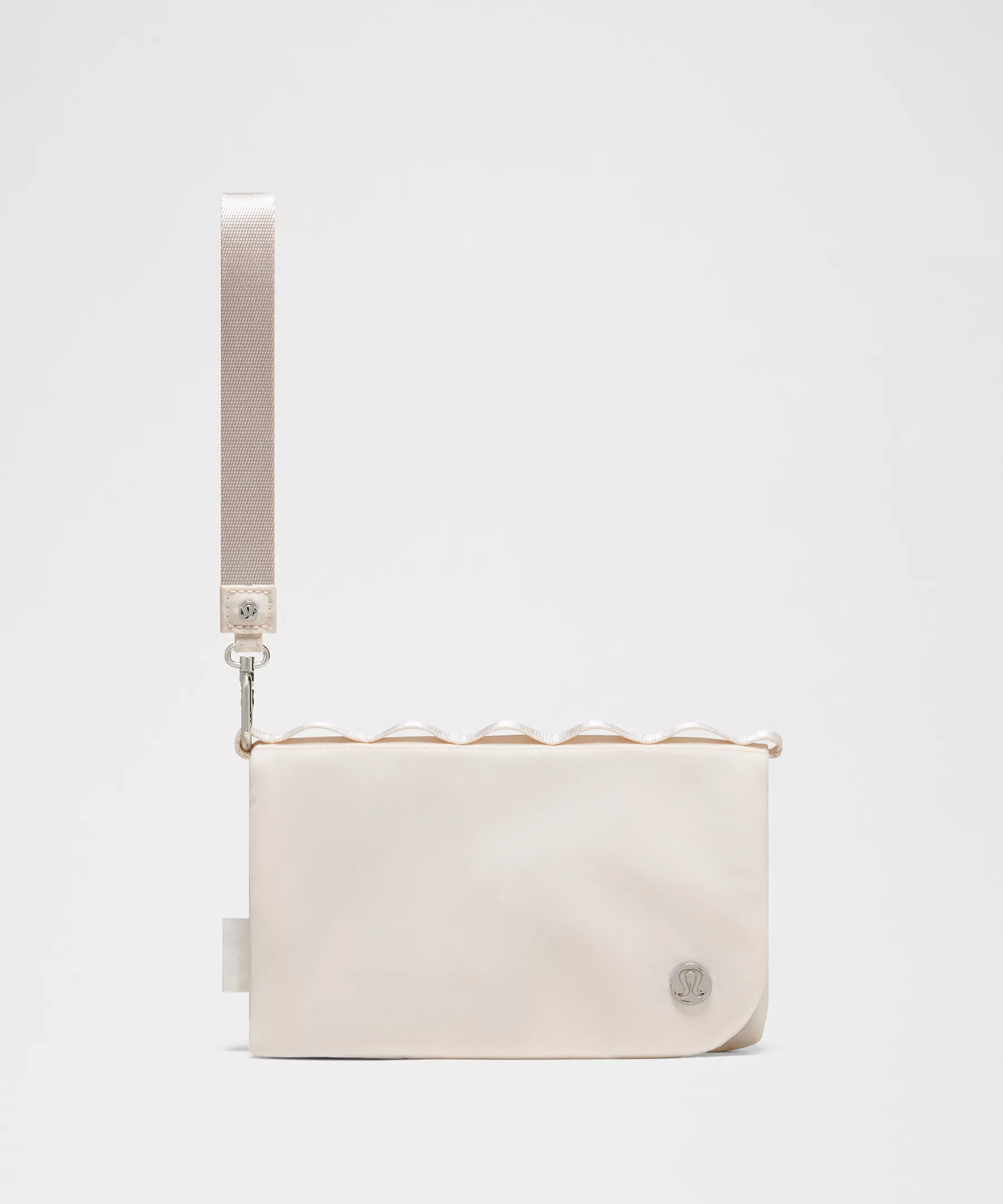 Wallet Wristlet | lululemon (CA)