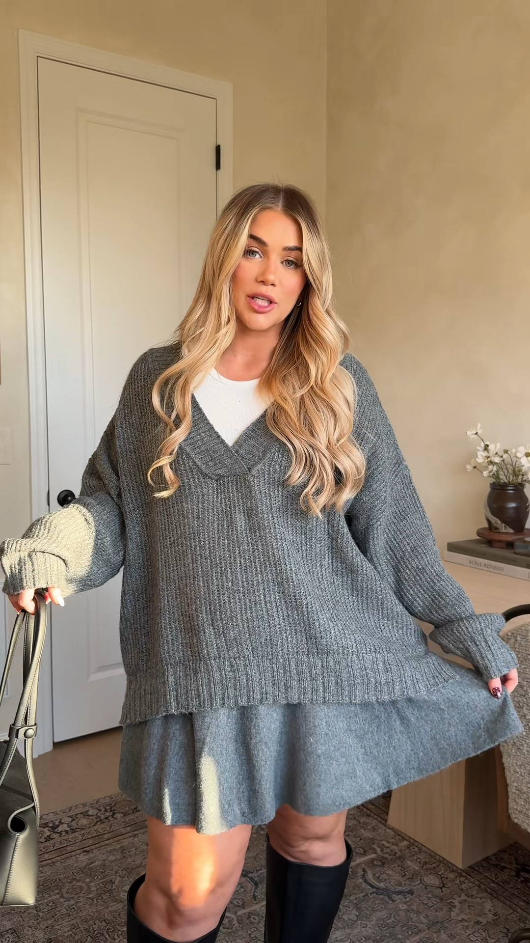 My recent @americaneagle haul! 🤍✨  (insert sale if applicable) sharing my sizing below. 

Knit gray skort — large 
Sweater — XL
Tank — medium 
White jeans — 12 
Blue jeans — 12 (need a 14 or 16 for bump) 
Long sleeve White knit top — medium 
Sweater — XL
Blue set — large 
Brown set — large 
Flannel — XL 

#AEJeans #AEPartner
