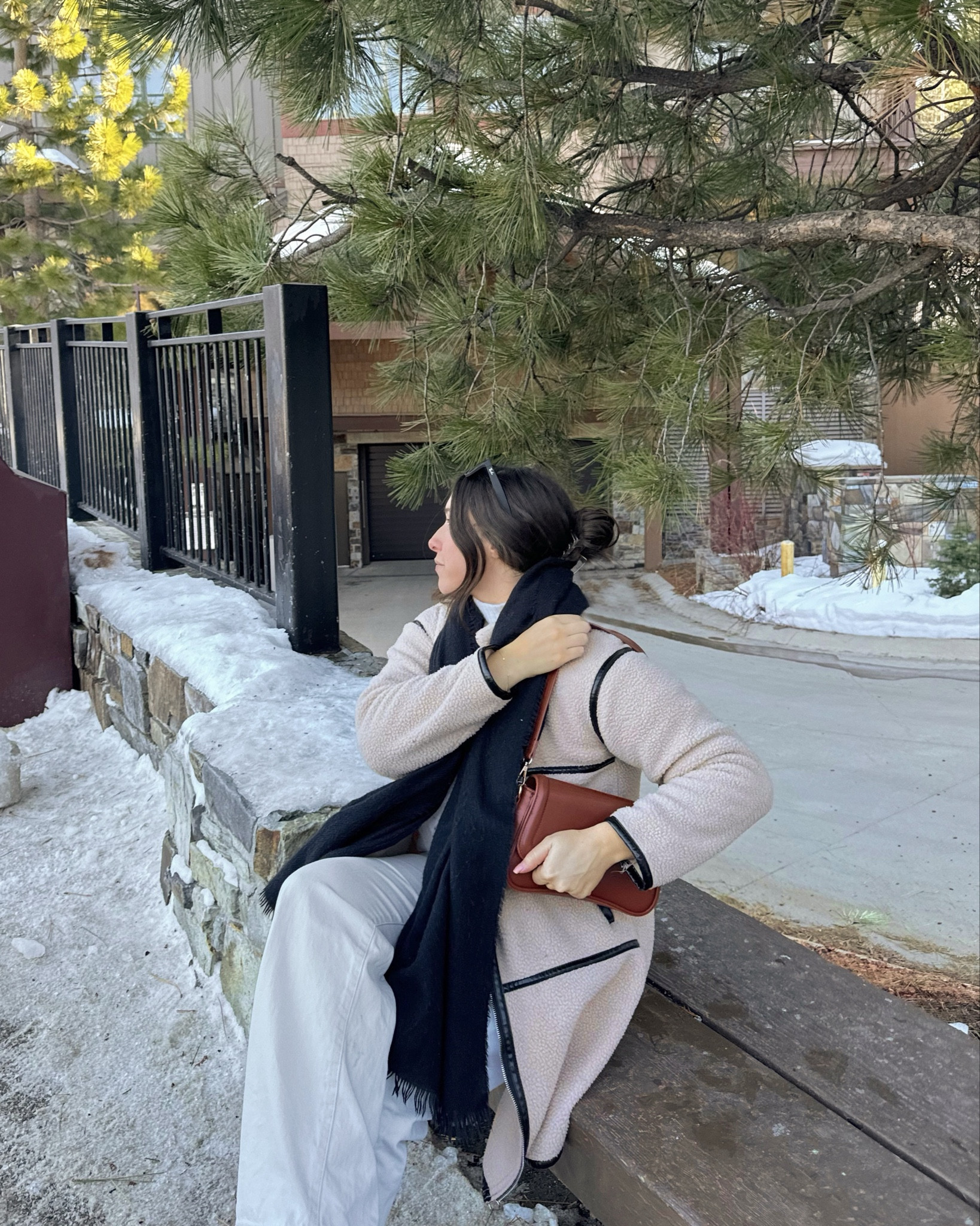 cozy cozyyyy ! 

amazon outfit, Amazon fashion finds, winter ootd, Sherpa coat, Sherpa bag, Chelsea boots, winter boots, teddy coat, brown bag, shoulder bag, Amazon purse, wool sweater, sezane outfit, sezane sweater, baby outfit, baby bear suit 

#LTKootd #LTKBaby #LTKSeasonal