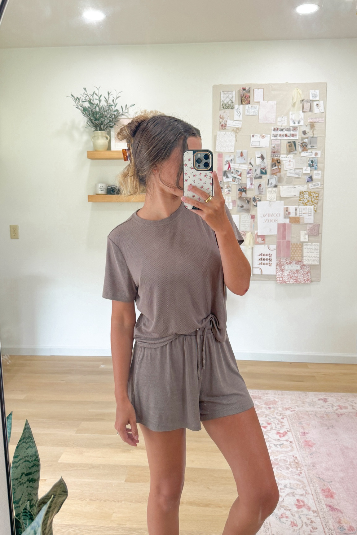 my comfy cozy work from home outfit of the day!