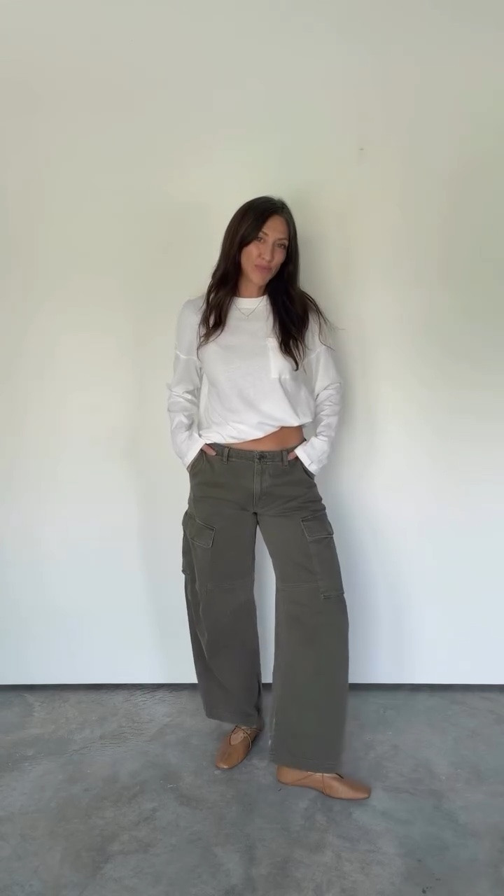 Everything is 40% off with an extra 10% off code when you use code: GREAT 

Wearing true size for all bottoms and small tops :) 

Fall outfits | fall skort | early fall looks

#LTKSaleAlert #LTKSeasonal #LTKgrwm