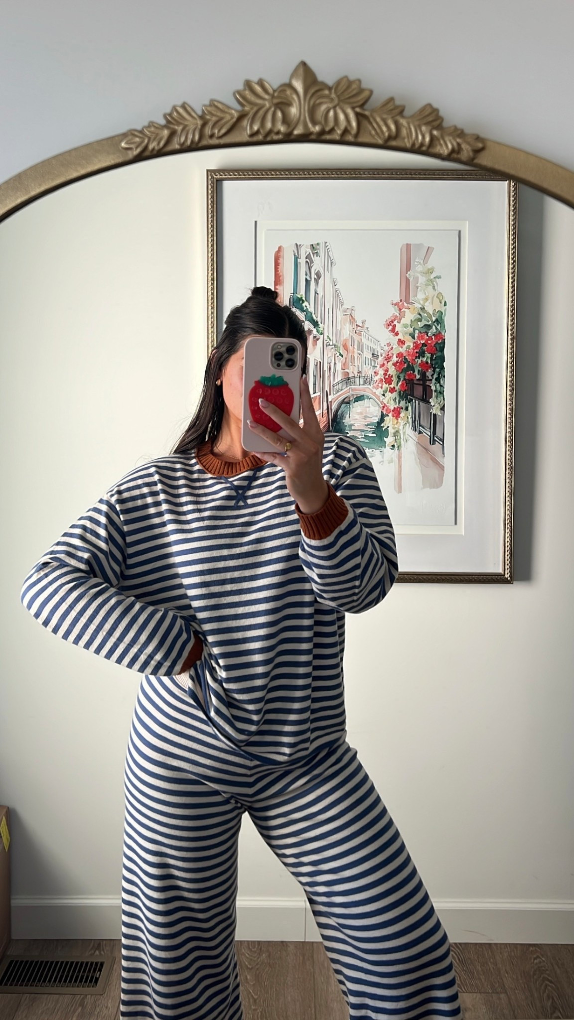 Another middle of the night matching set order that I do not regret 

Size medium pants 
Size medium top 

#LTKmomlife #LTKgrwm #LTKootd