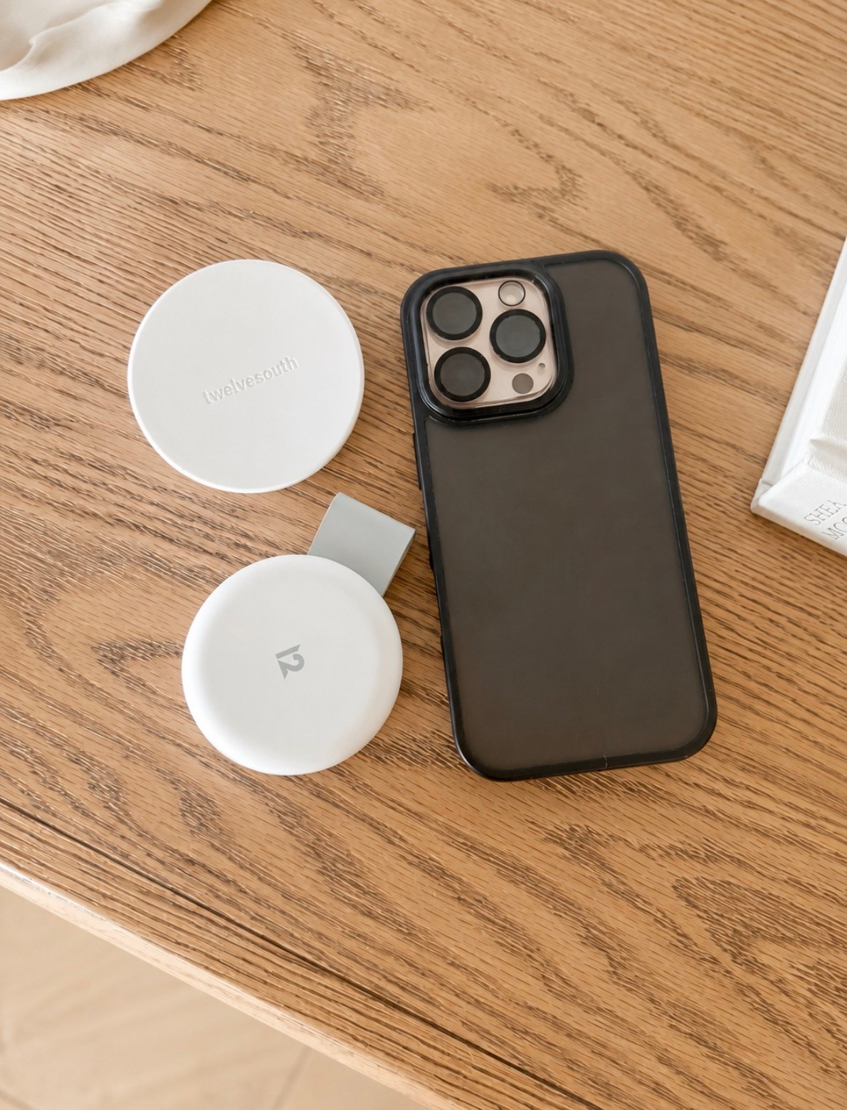 📱New tech products I’ve been using this month!

I recently started using this Magnetic Wireless Charger and 2-in-1 Charger from Twelve Sputh! They are known for creating thoughtfully designed accessories that are both useful and stylish.

✨ Compact and travel-friendly
✨ Charges iPhone and Apple Watch
✨ Free shipping on U.S. orders $85+
✨ 30-day return policy
✨ One-year manufacturer’s warranty

As someone who is constantly on my phone creating content, having reliable charging options nearby is a must.

If you’re an Apple user, this is definitely a brand worth checking out. 📱⌚️ 

#techaccessories #twelvesouth #iphonetips #iwatch #wirelesscharger #ad #fathersday #fathersdaygiftideas

#LTKHome #LTKTravel #LTKWorkwear