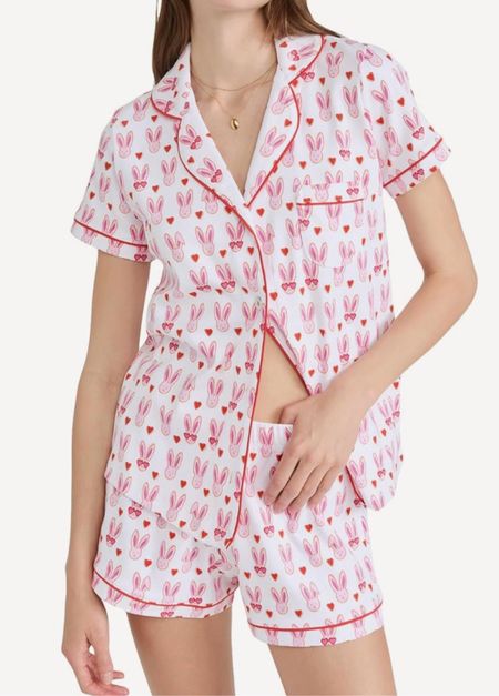 Valentine’s Day Pajamas Under $22 on Amazon!! 💕♥️ Roller Rabbit inspired pajamas in pink, blue, and green — so cute for a Galentine’s pj party!!

#LTKbeauty #LTKU #LTKfindsunder50