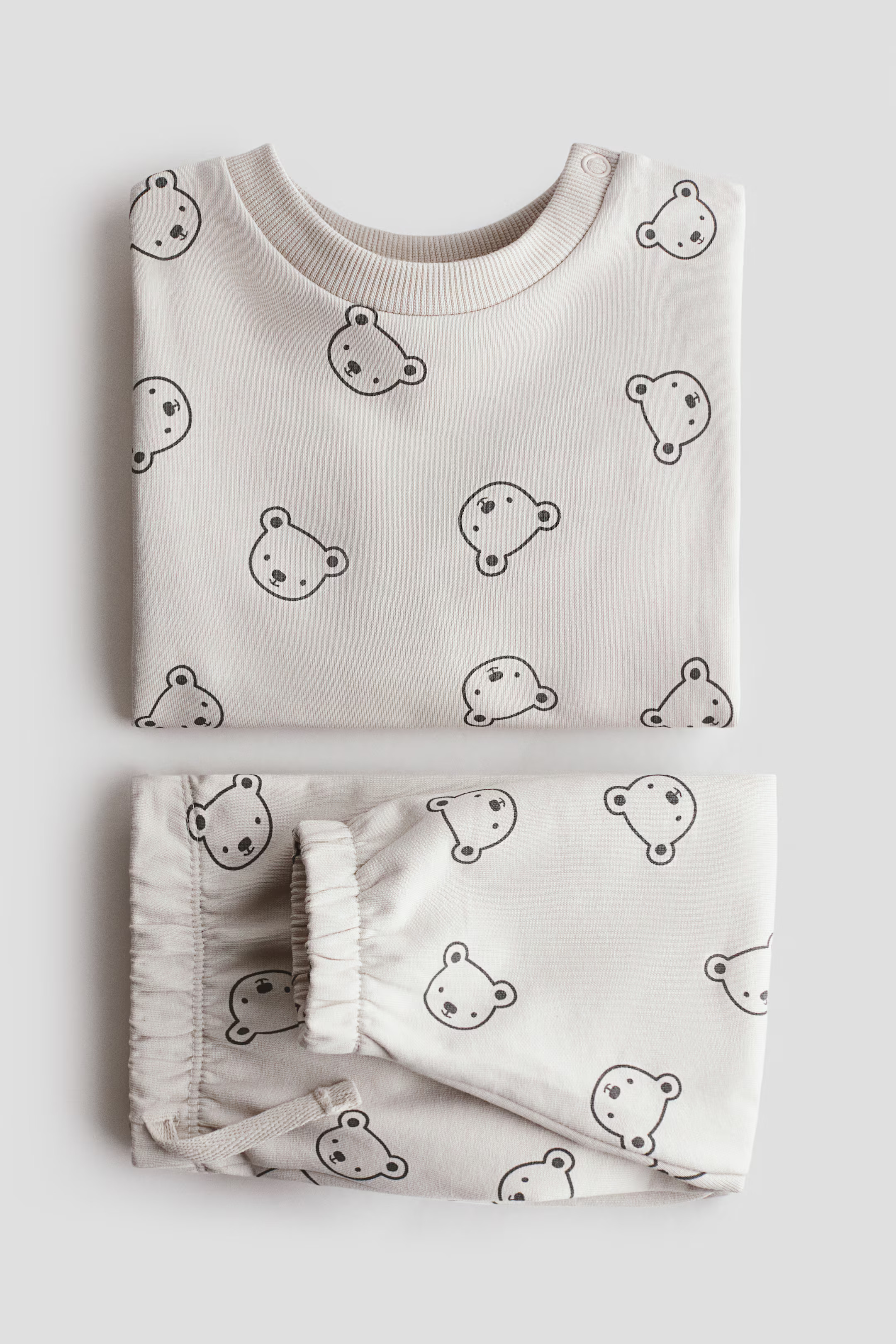 2-piece Sweatsuit | H&M (US + CA)