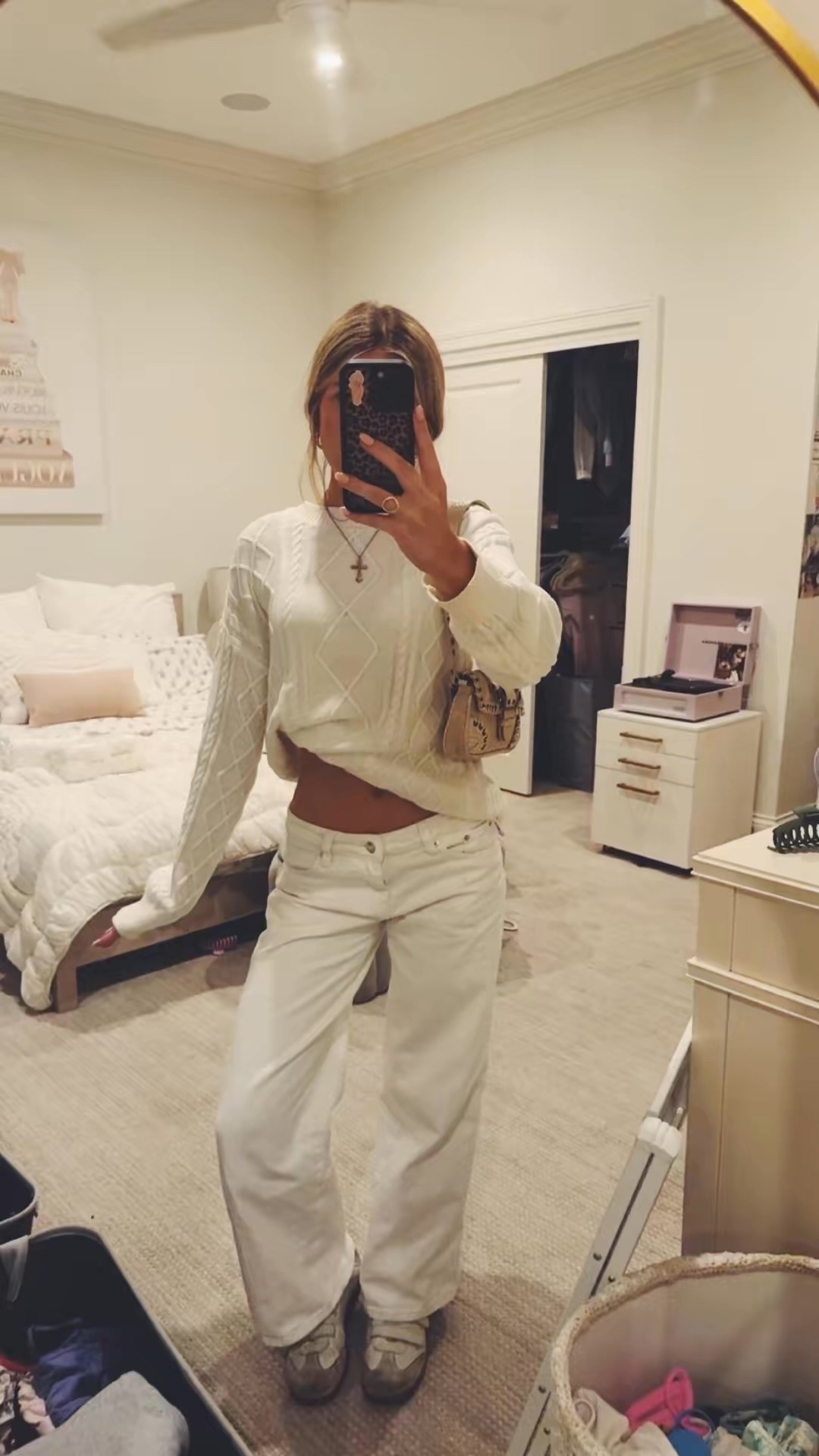 cute fall cozy sweater outfit! 

#LTKootd #LTKdayinmylife #LTKgrwm