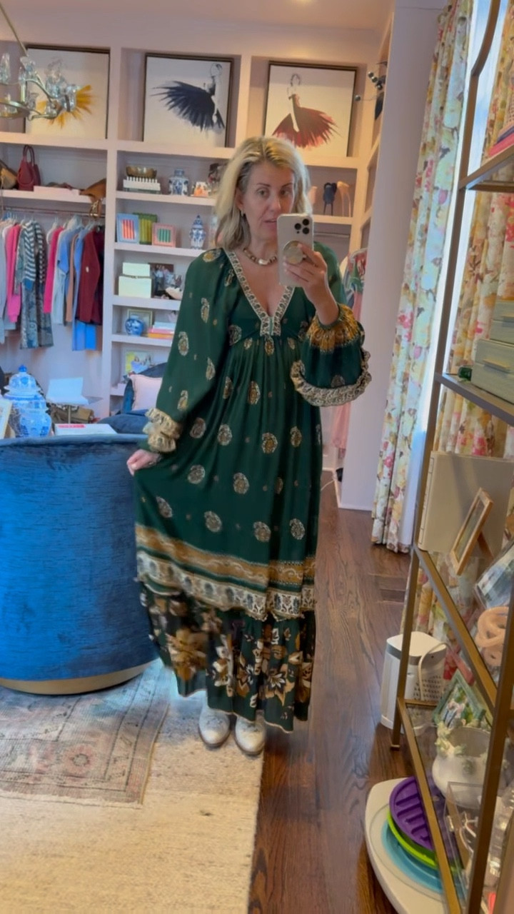 Fun, fabulous Farm Rio!! Beautiful and flowy fit….l’m in xs. 

#LTKmomlife #LTKOver40 #LTKdayinmylife