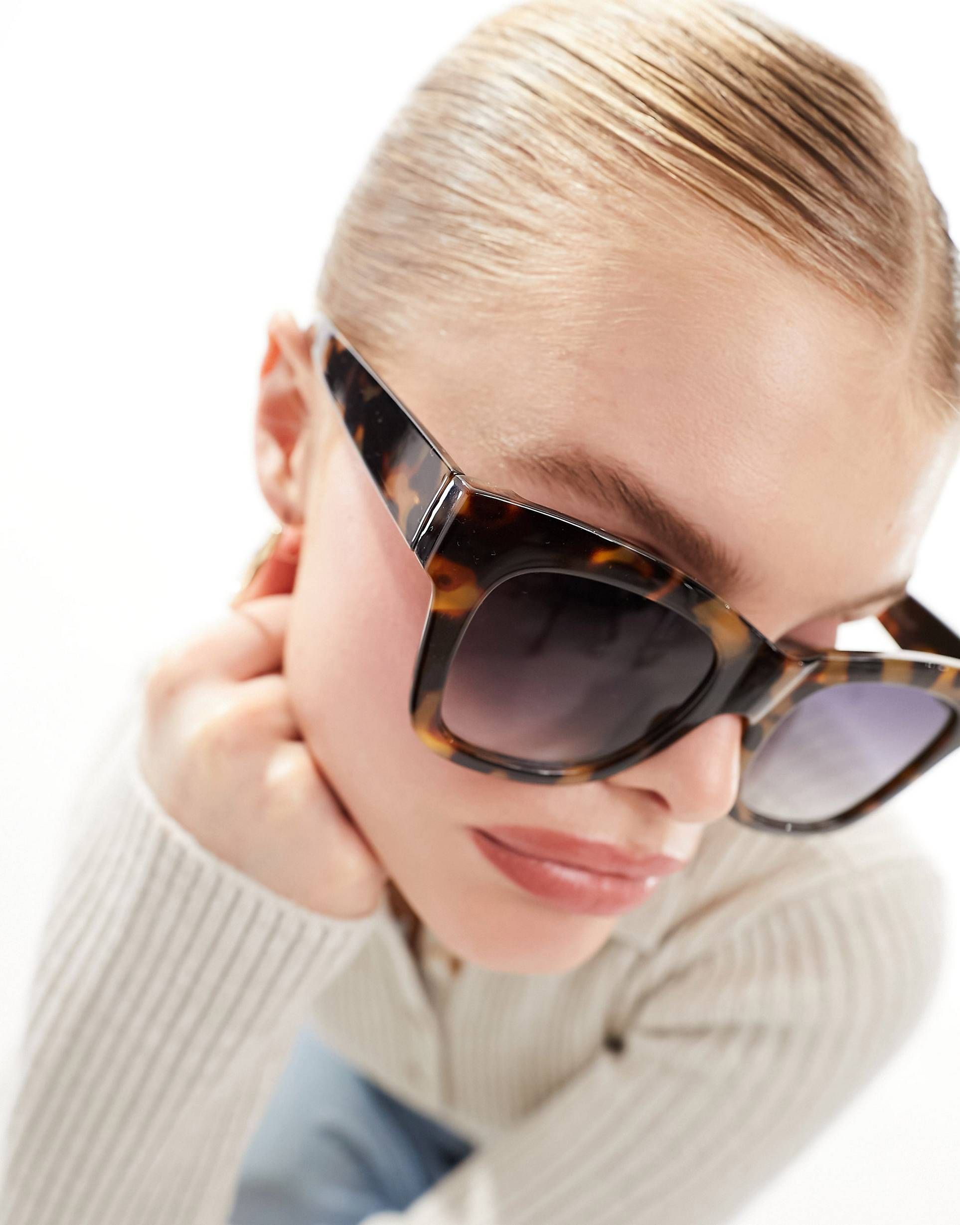 ASOS DESIGN chunky flare cat eye sunglasses in tort | ASOS (Global)