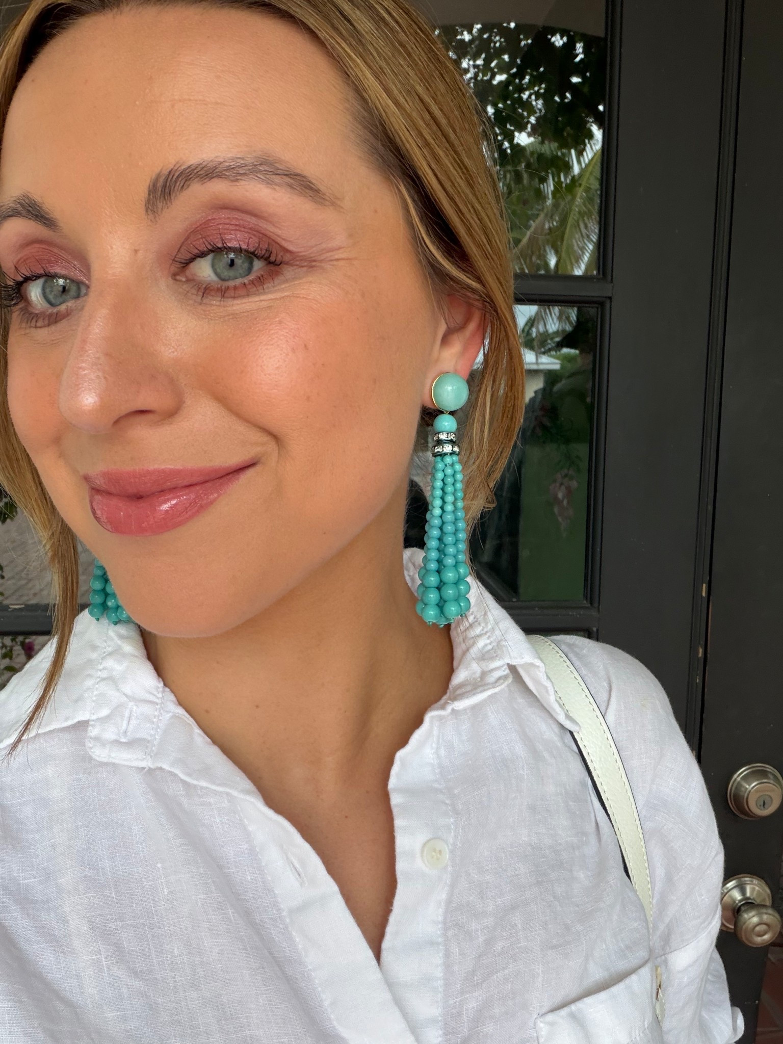 The most gorgeous turquoise blue statement earrings for summer! 


#LTKMothersDay #LTKootd #LTKSeasonal
