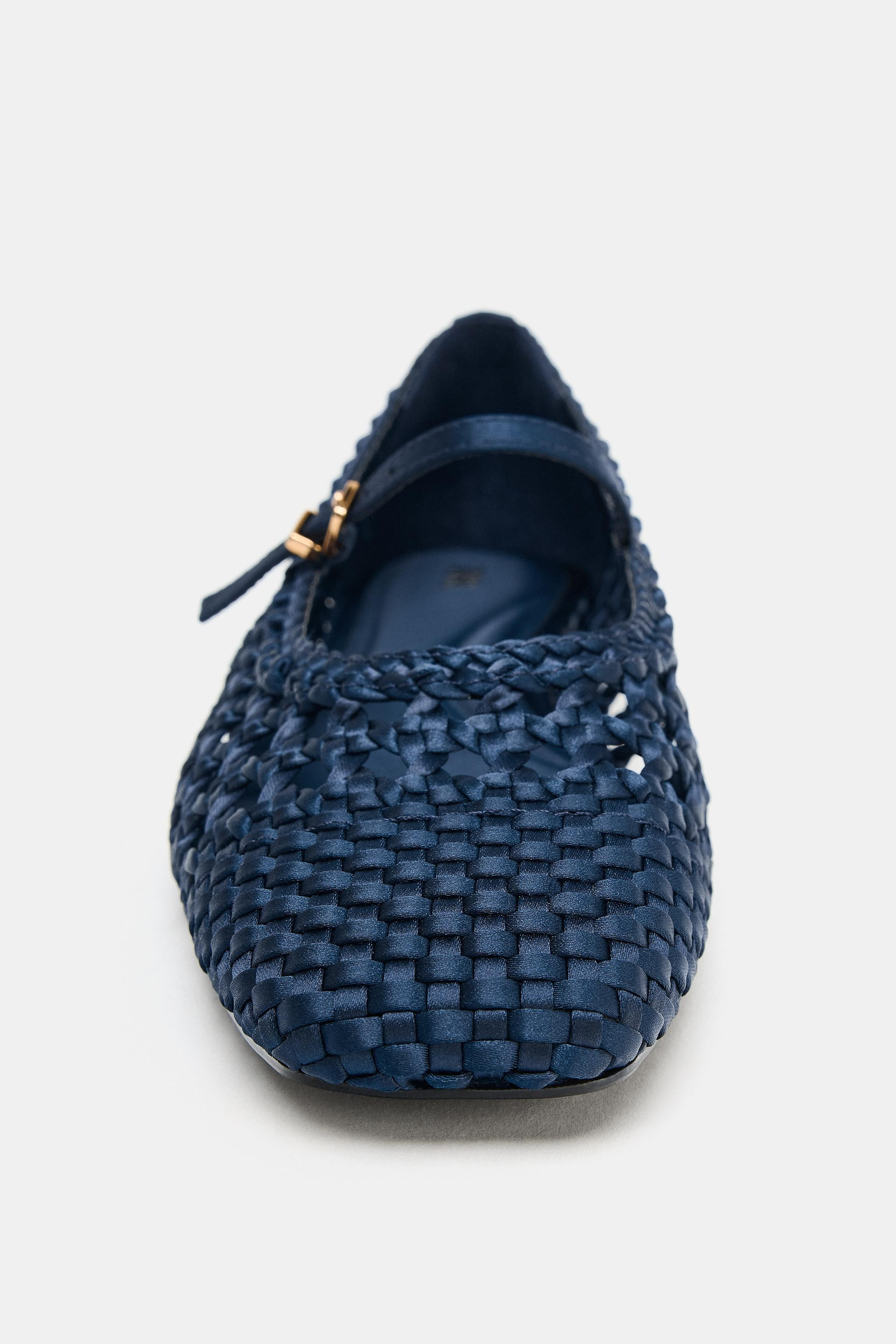 BRAIDED BALLET FLATS WITH BUCKLE | Zara UK