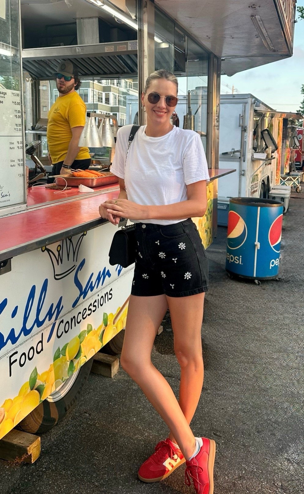 Casual cute summer outfitt

#LTKShoeCrush #LTKSeasonal #LTKFindsUnder50