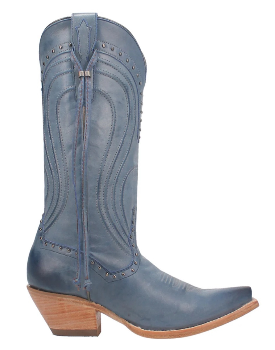 These Dan post Donnah boots are so cute and a fun navy option! The detail and stitching hung on the sides is so unique and would be perfect for any country concerts or festivals you had coming up!

#LTKFestival #LTKStyleTip #LTKShoeCrush