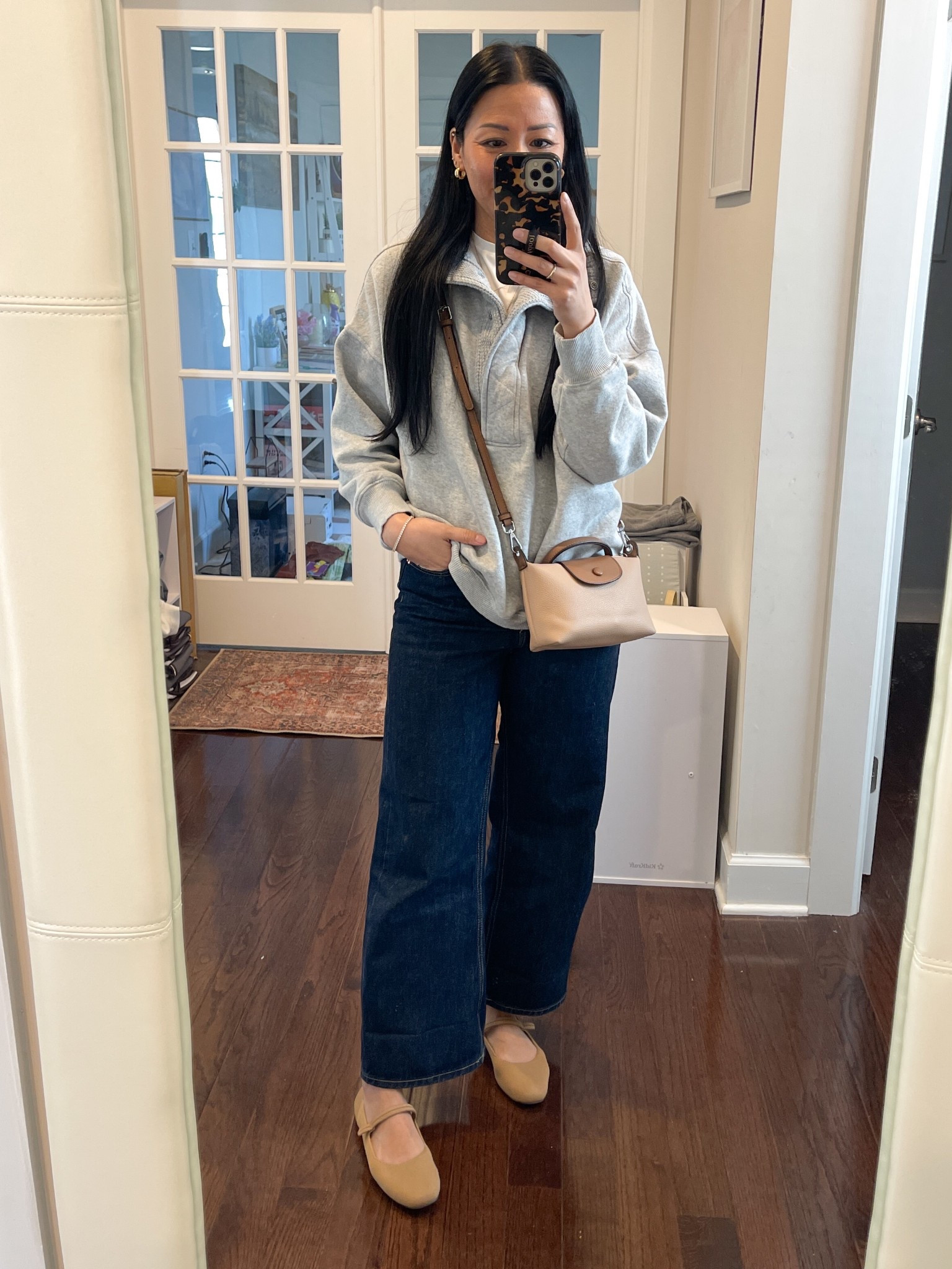 Size medium tee
Size small sweatshirt
Size 2 regular jeans
Sized up 1/2 in Rothy’s


#LTKStyleTip #LTKOver40 #LTKFindsUnder100