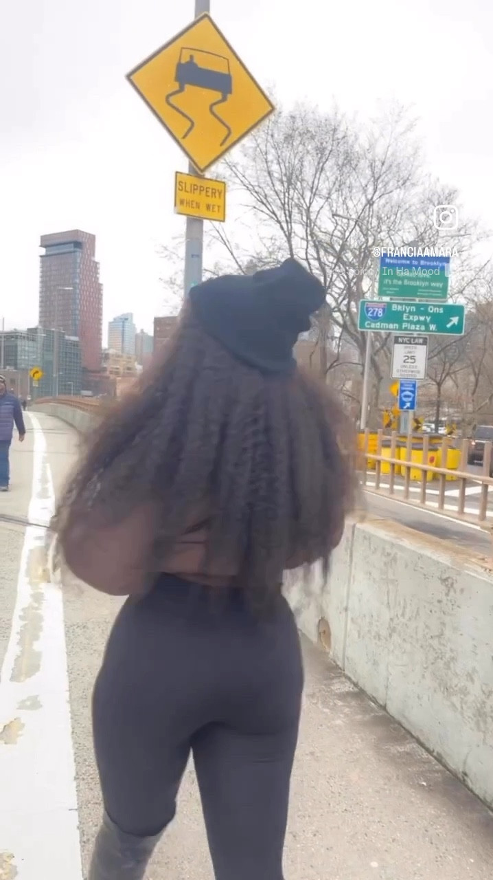 a puffer jacket hate to see me coming 🖤 #outfitoftheday #outfitinspo

#LTKHoliday #LTKSeasonal #LTKStyleTip