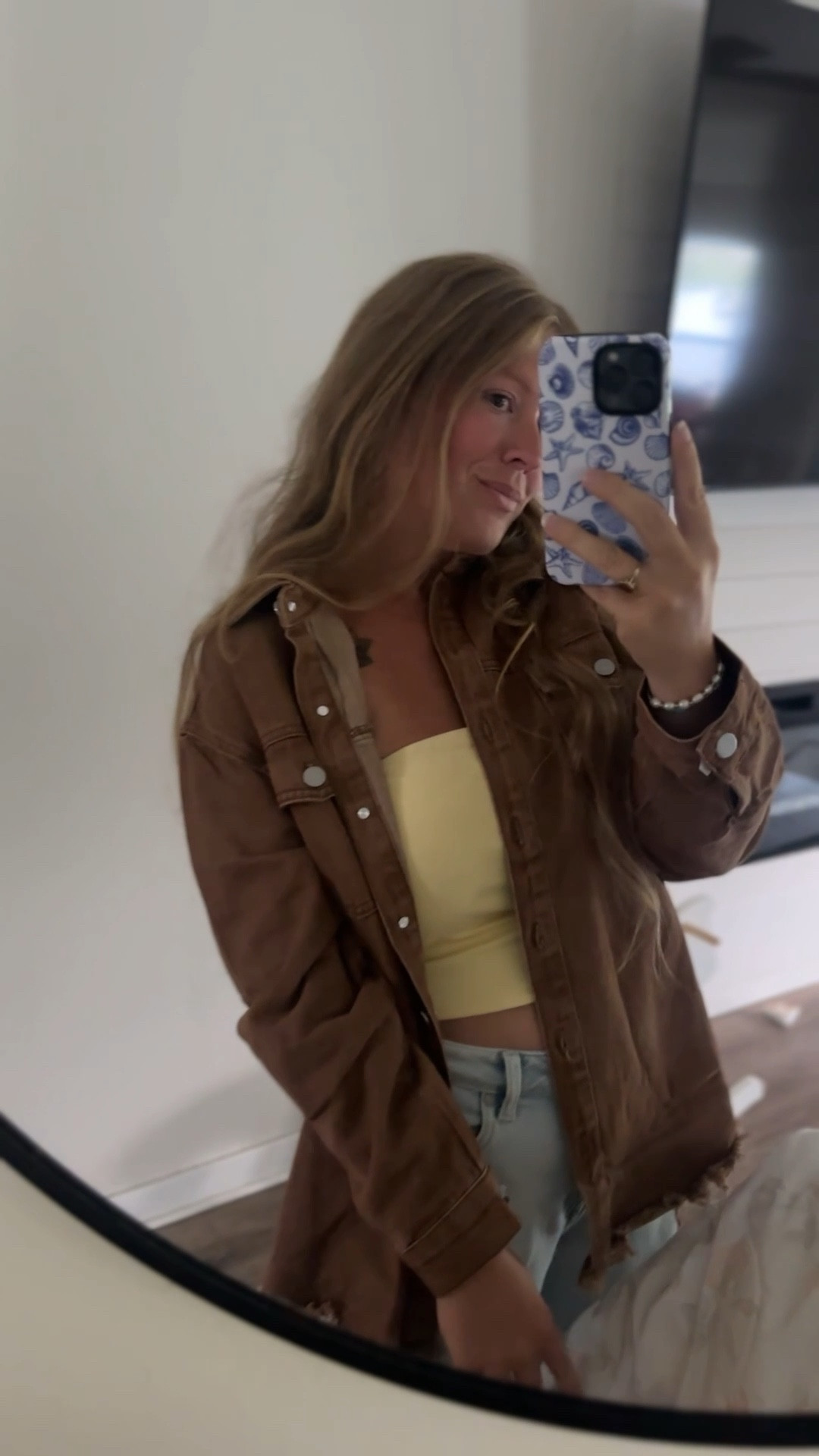 145 lbs | 5’4” | MEDIUM

BROWN DENIM JACKET | BUTTON UP JACKET WITH FRINGE BOTTOM | FALL FASHION #fallfashion #browndenimjacket #falljacket #buttonup #denimjacket

#LTKSeasonal #LTKStyleTip