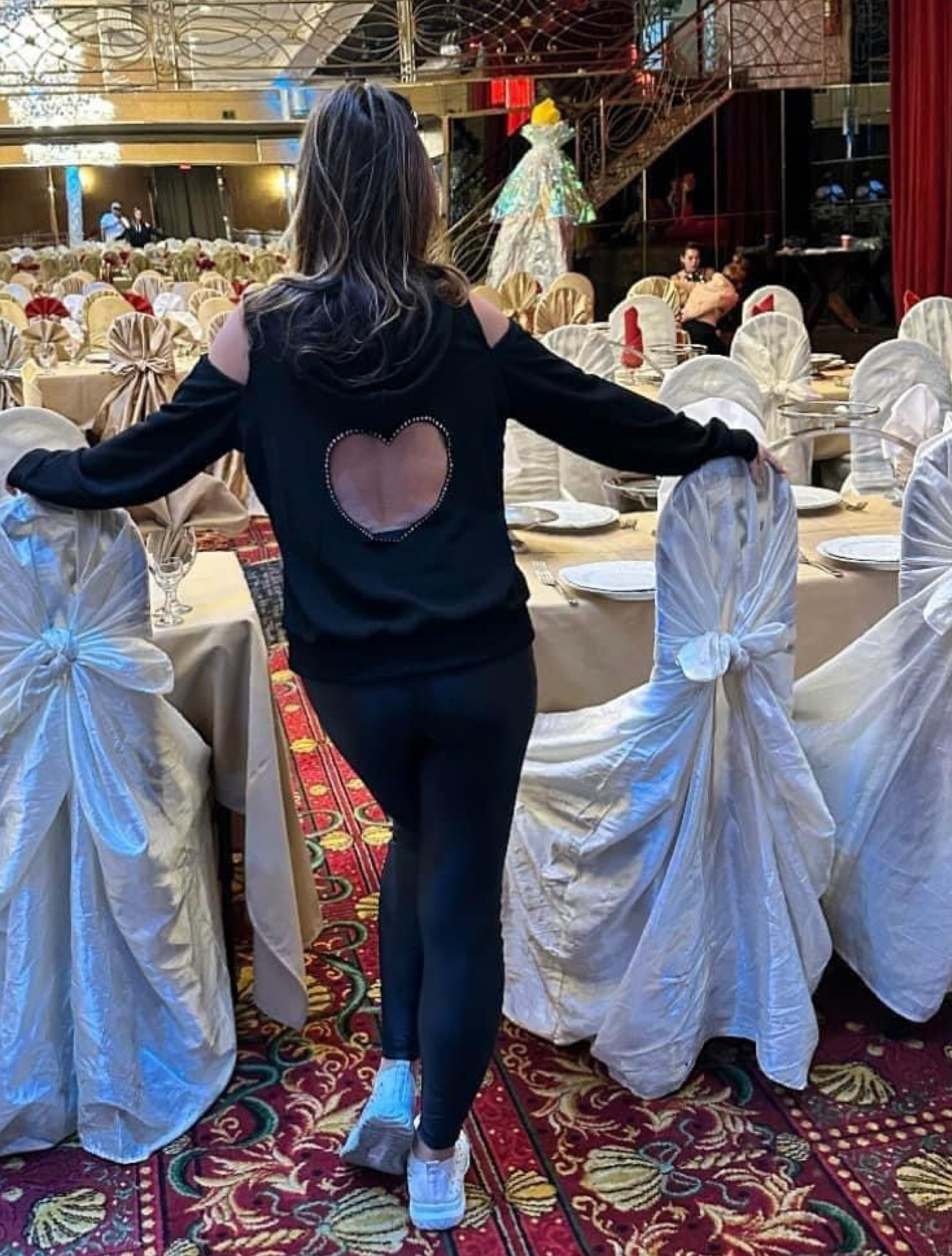 One of my sexiest sweatshirts is on big sale! Always perfect for Valentine’s Day 

#LTKfindsunder50 #LTKstyletip #LTKsalealert