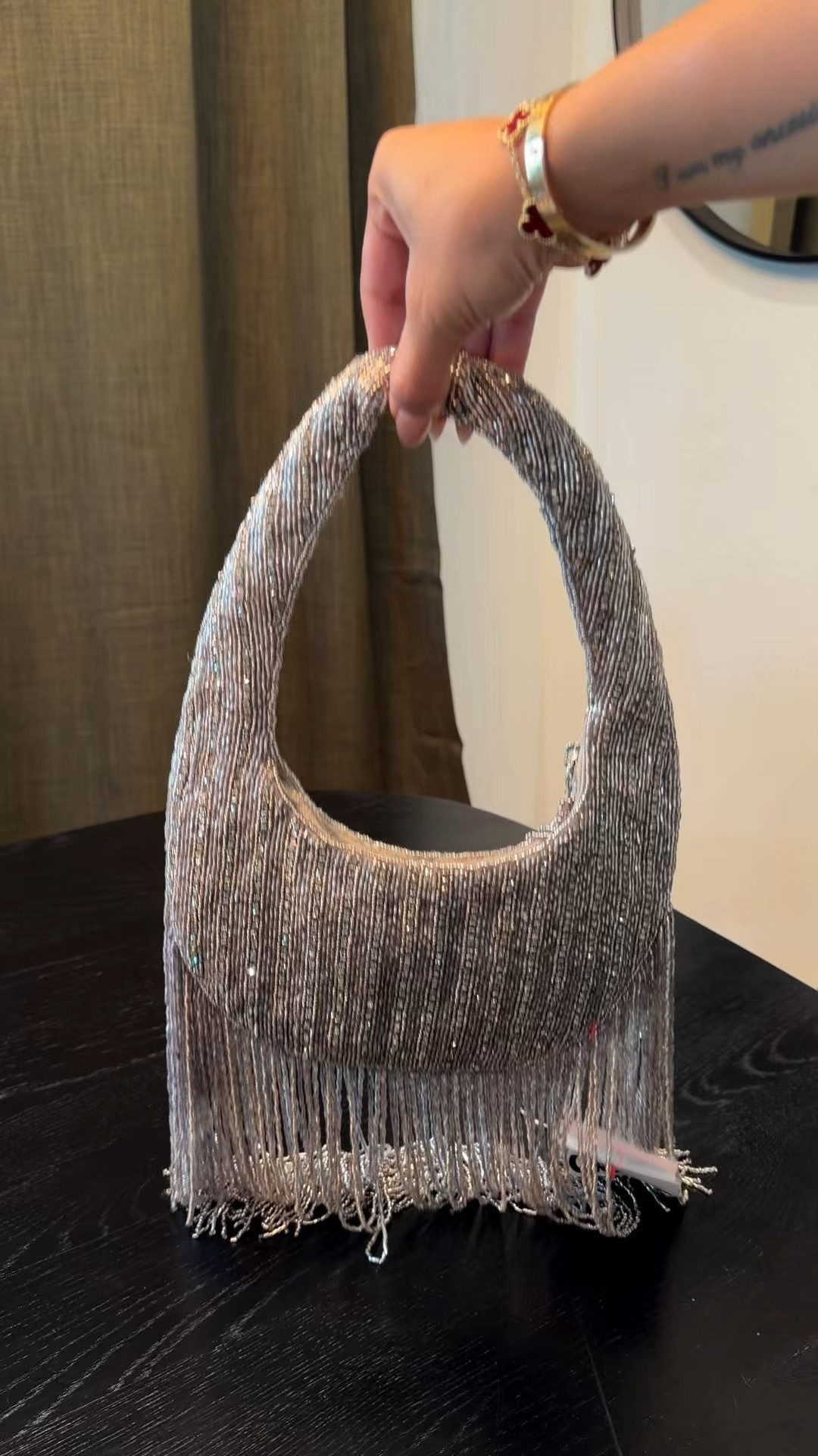 Love a good statement bag!

#LTKgrwm #LTKootd #LTKdayinmylife
