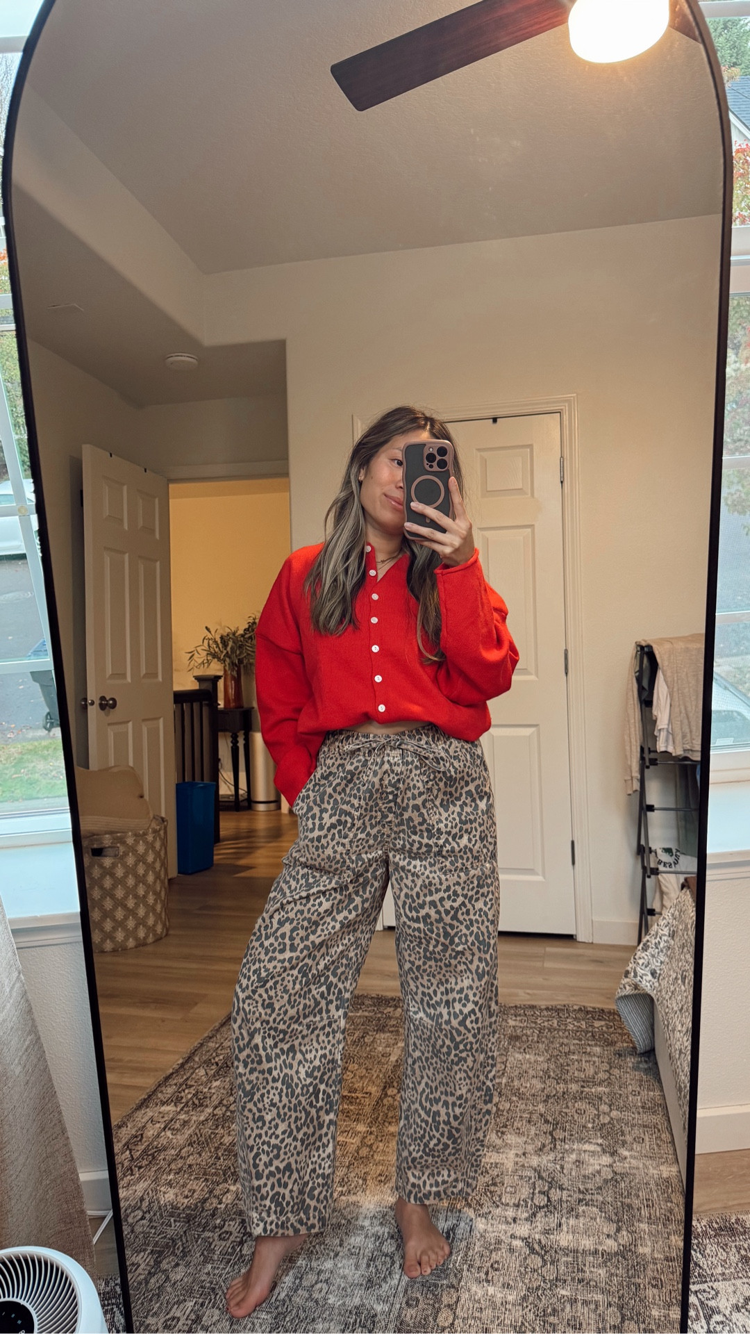 I’m 117lb size M in top to be oversized but could have still gotten a S and 26 short or petite on bottom. Will be living in this cardi and buying more colors! #tiktokshop #cardigan #fallfashion #momootd #ootd

#LTKHoliday #LTKPetite #LTKFindsUnder50