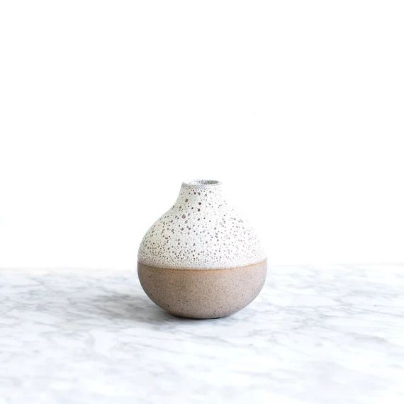 Volcanic Vase (Small) | White Ceramic Bud Vase | Decorative Vase | Etsy (US)