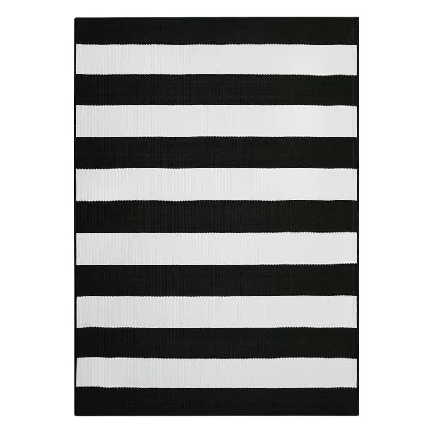 Better Homes & Gardens Ibiza Stripe Black and White Woven Outdoor Rug, 5 x 7 | Walmart (US)