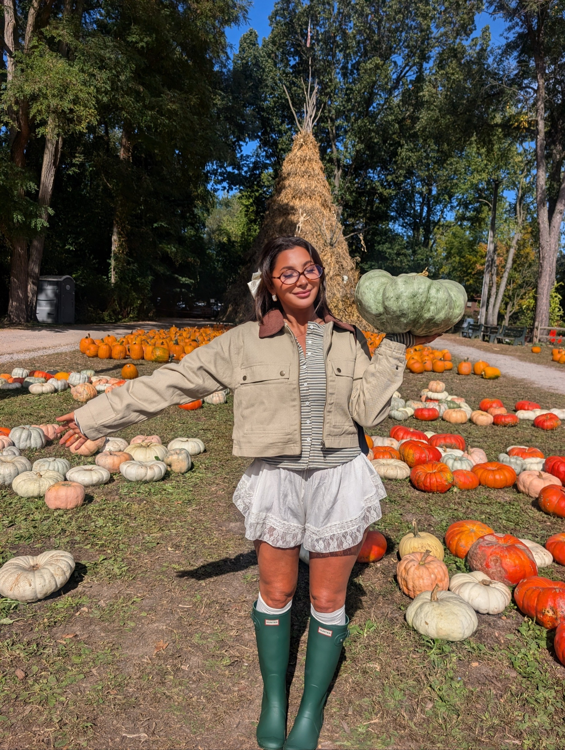 Small in everything!! Pumpkin patch look fall trends #walmart 

#LTKSeasonal #LTKFindsUnder50 #LTKShoeCrush