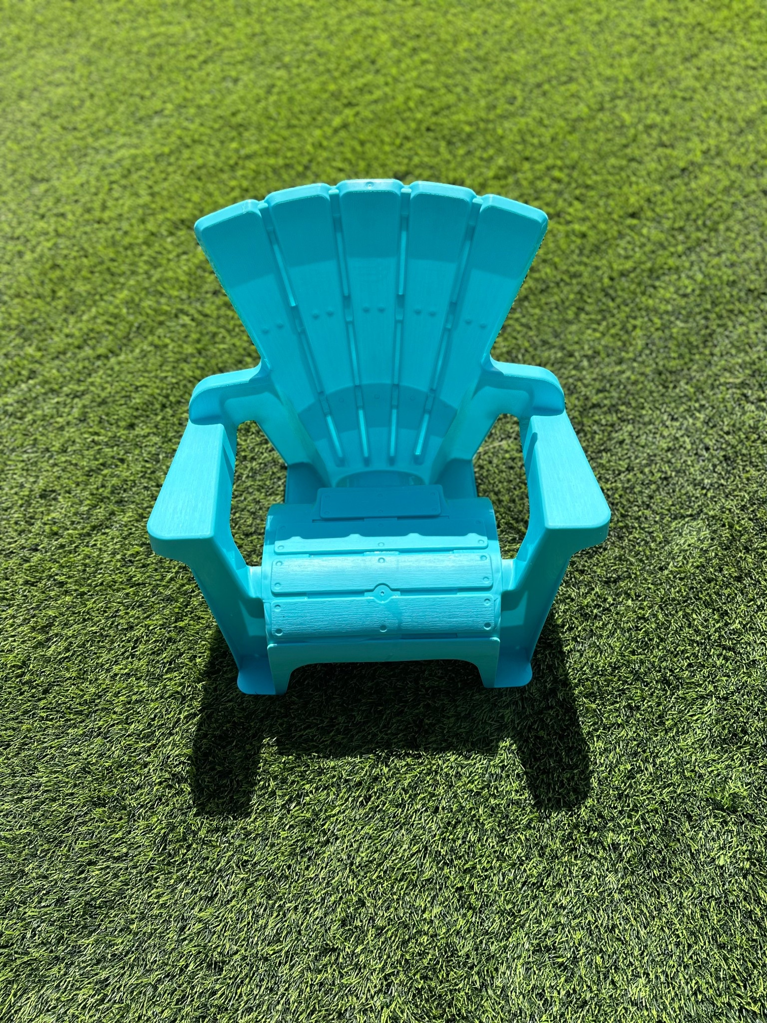 What better way to spend outside than to sit with the adults in this cozy chair!! 

#LTKFamily #LTKKids #LTKHome