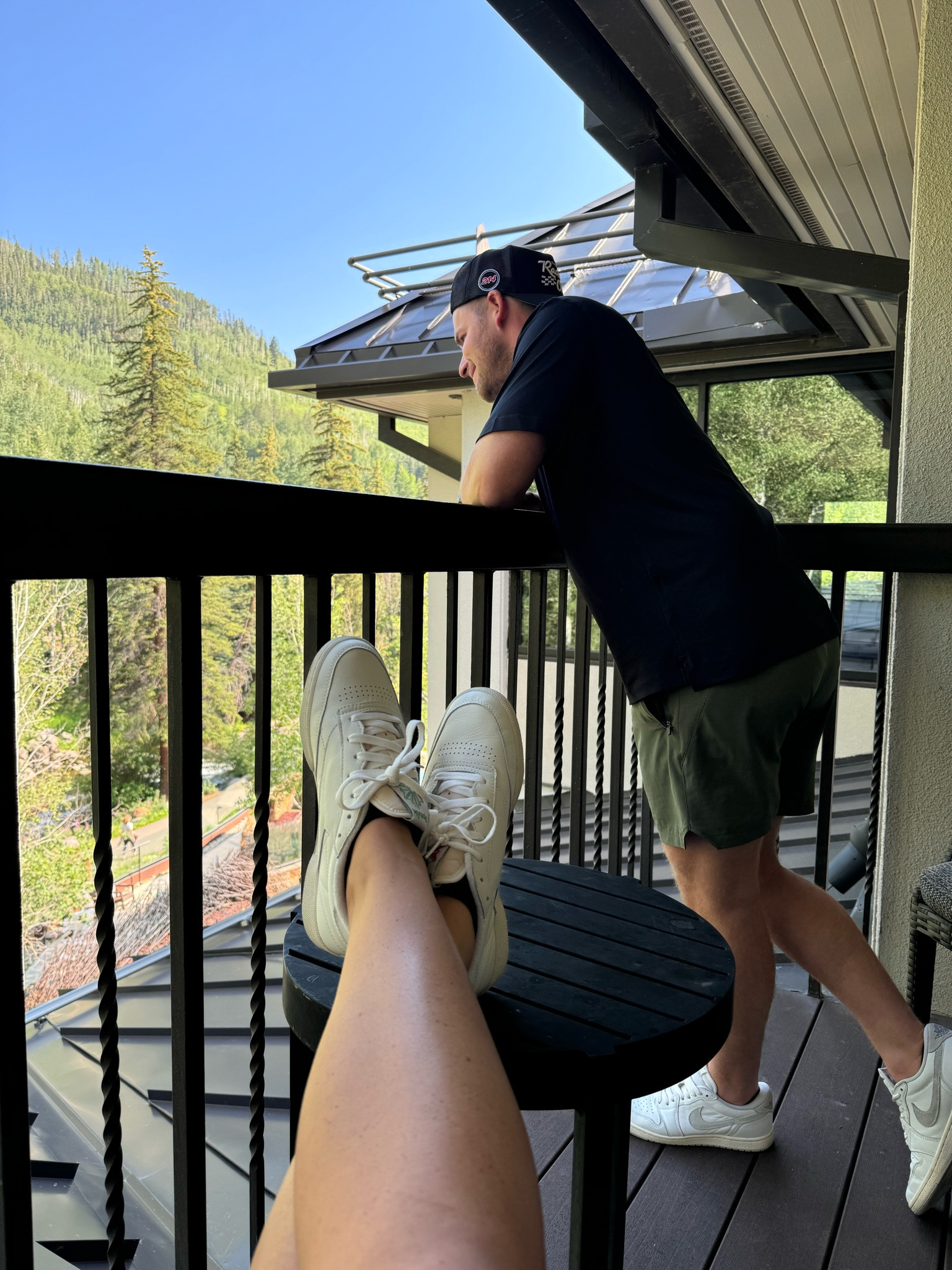 Casual white sneakers I’ve been wearing on our Vail trip with dresses 

#LTKShoeCrush