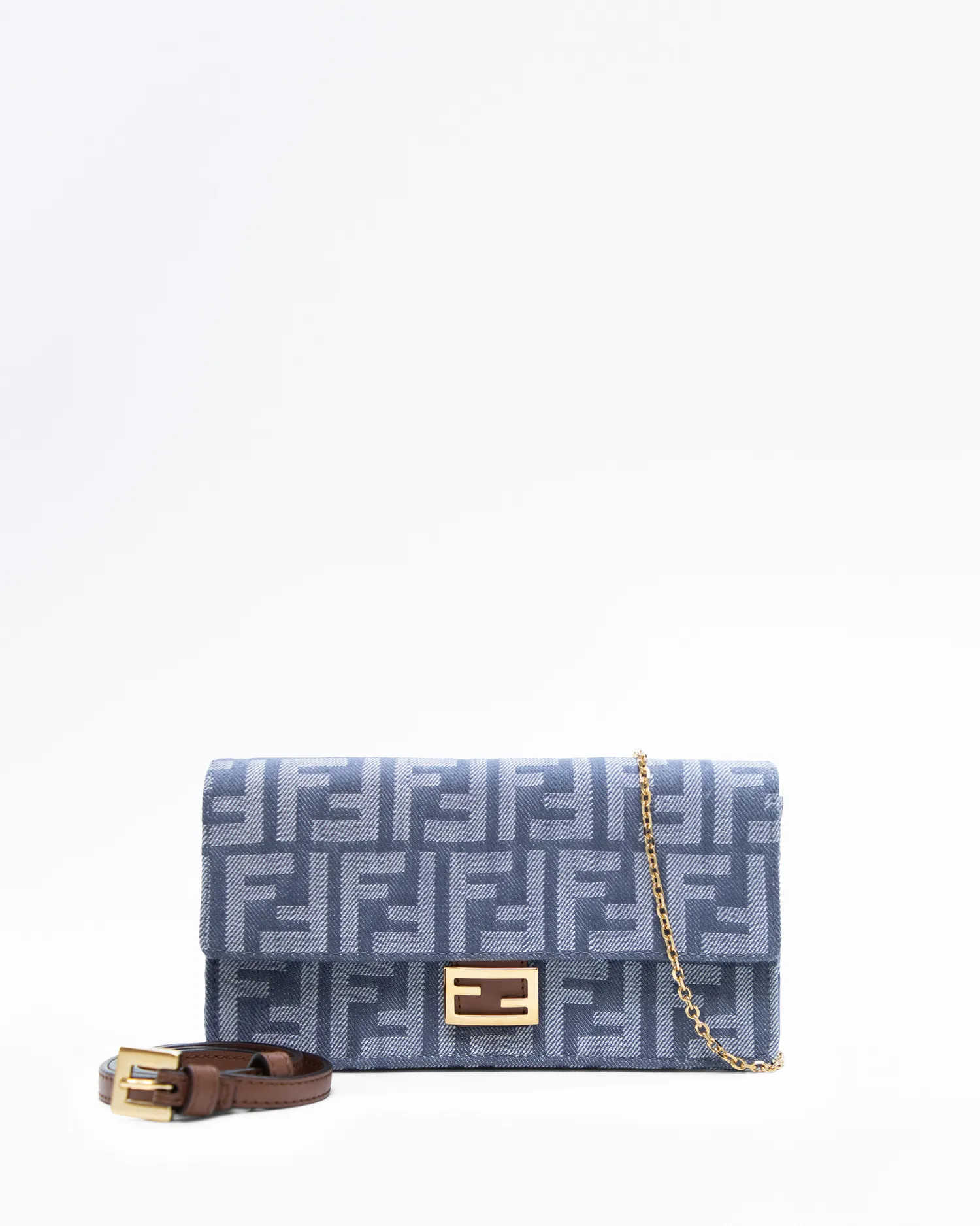 Denim-Effect FF Baguette Wallet on Chain | Vivrelle