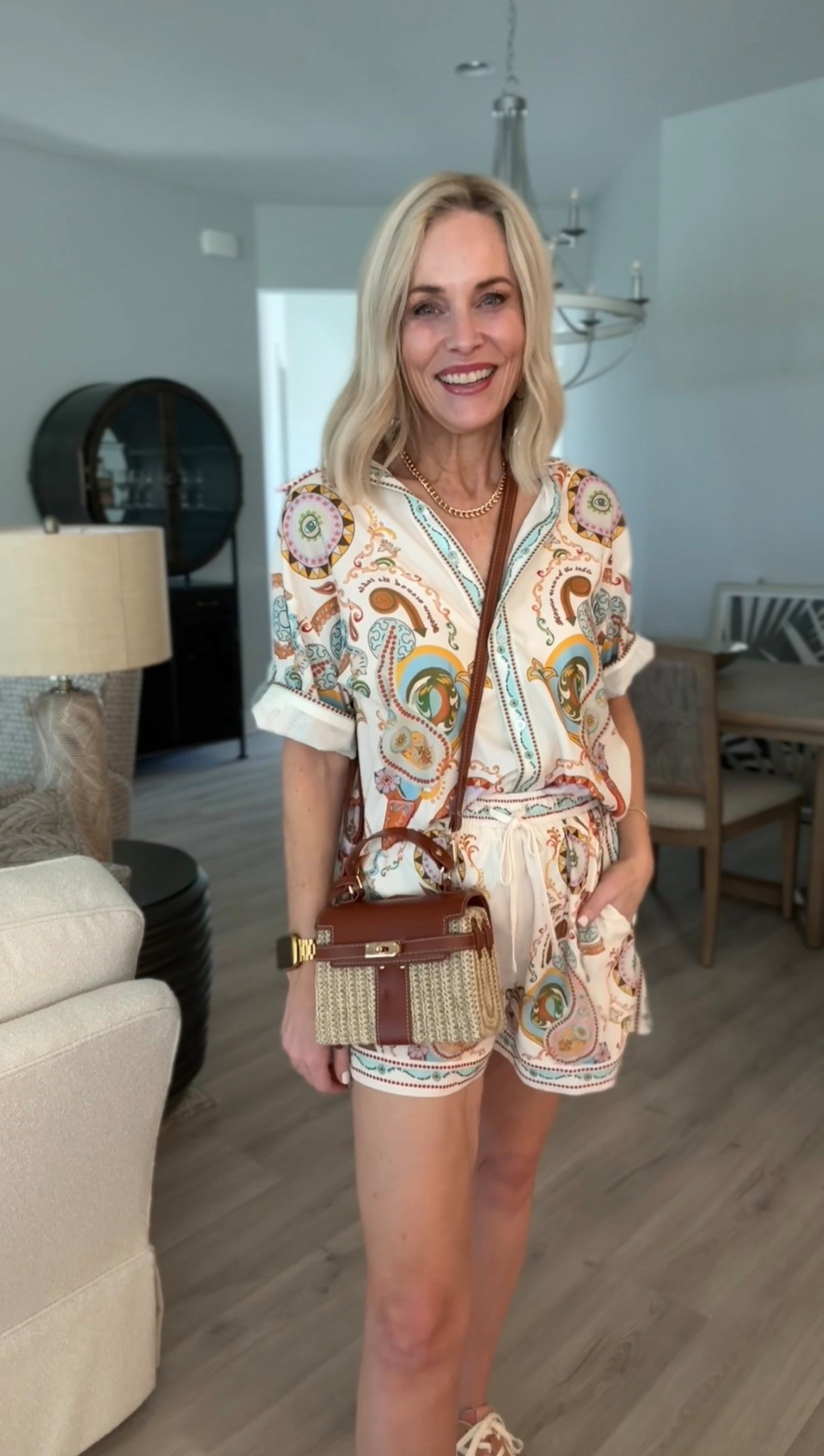 His set from COMMENSE is to die for! Went with my true size medium, and you can get it for 10% off with my code 🤩

laurenoggsgee_12 for 10% off

#commense
#commensereview
@Commense 



#LTKootd #LTKOver40 #LTKTall