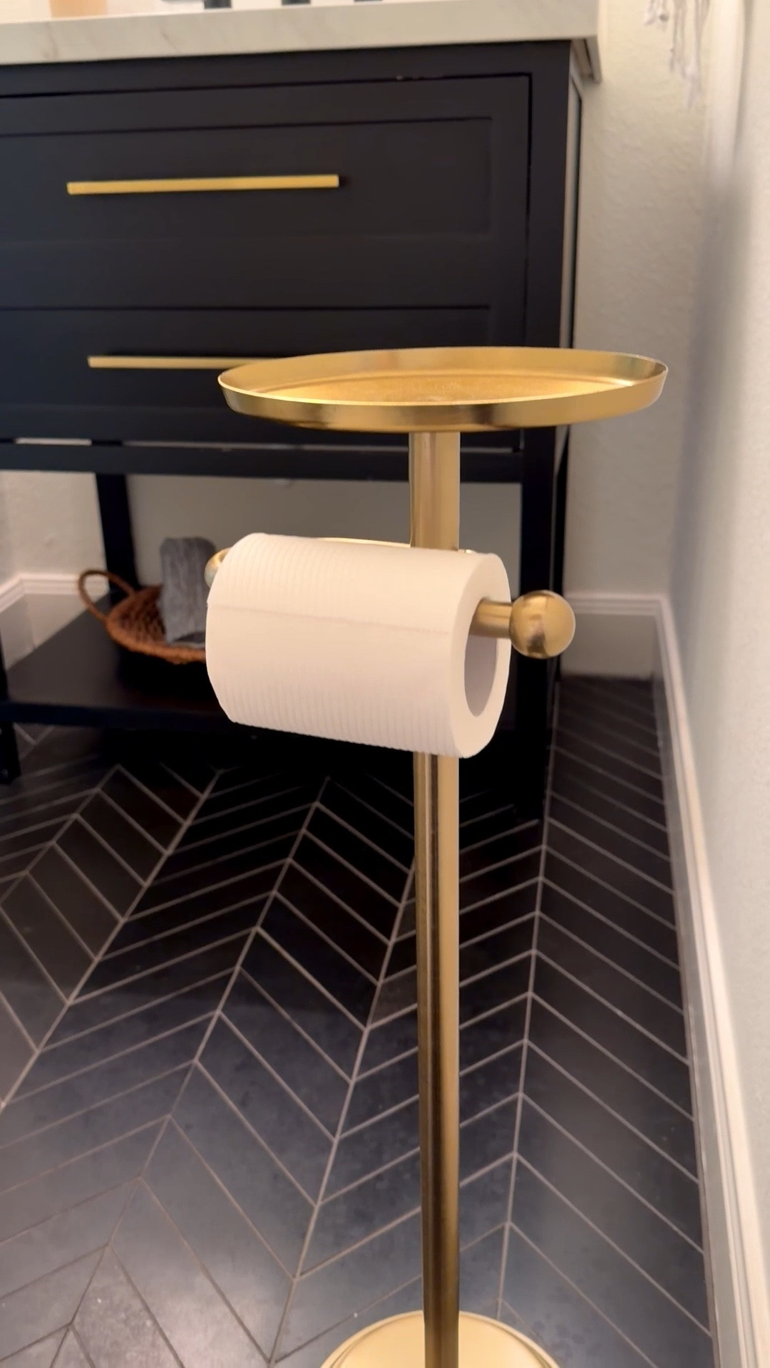 Perfect for a guest bathroom ✨

Hearth & Hand
Magnolia
Target find
Bathroom
Toilet paper holder

#LTKHome