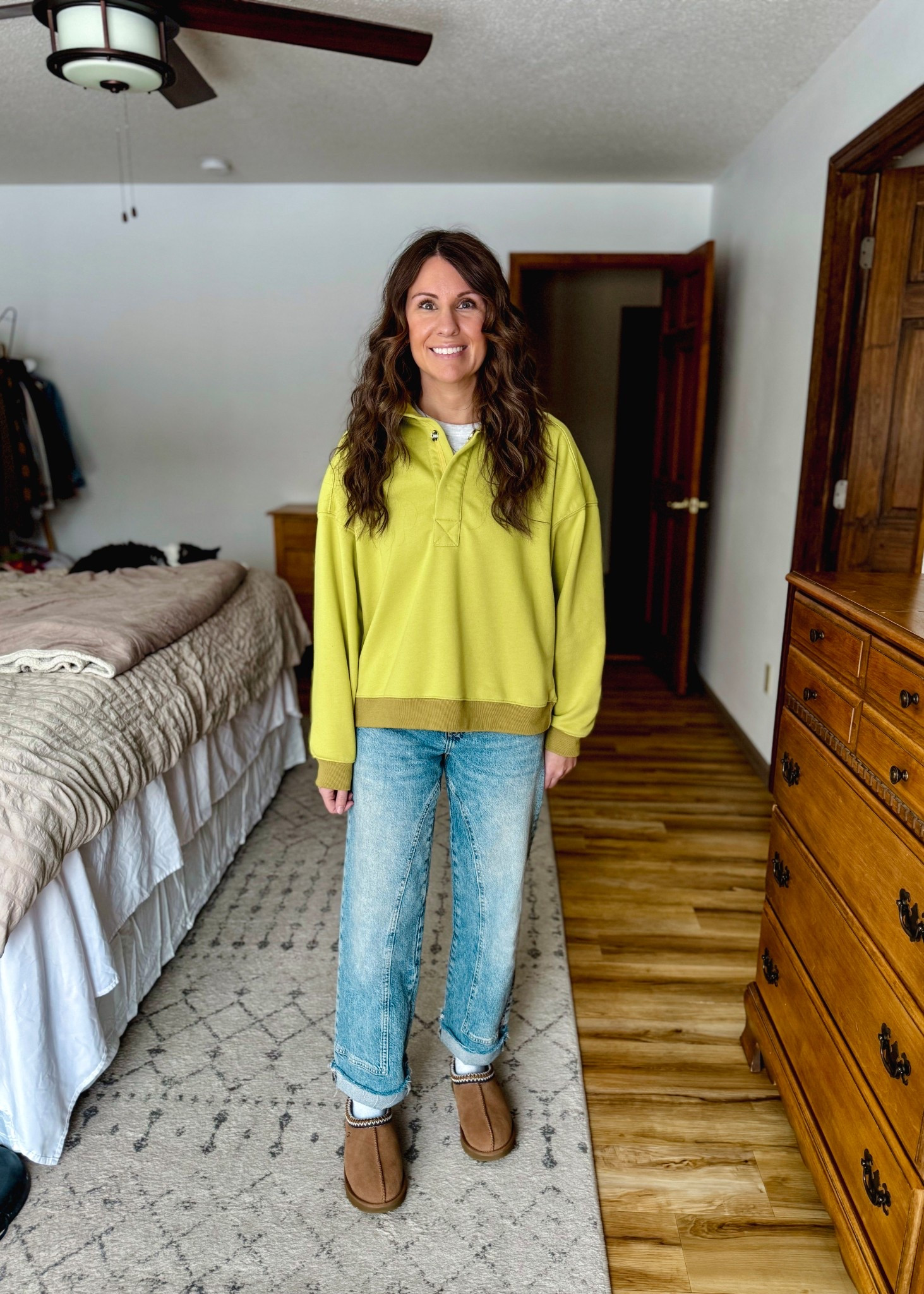 Small in my tee shirt, xs in my sweatshirt, 24 in my utility jeans, and 6 in my uggs (also linked similar!)


#LTKPetite #LTKgrwm #LTKootd